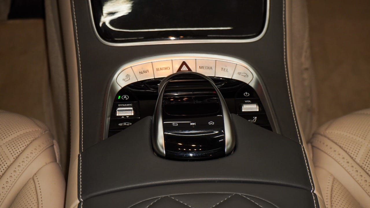 2018 Mercedes-Benz S-Class photo 5