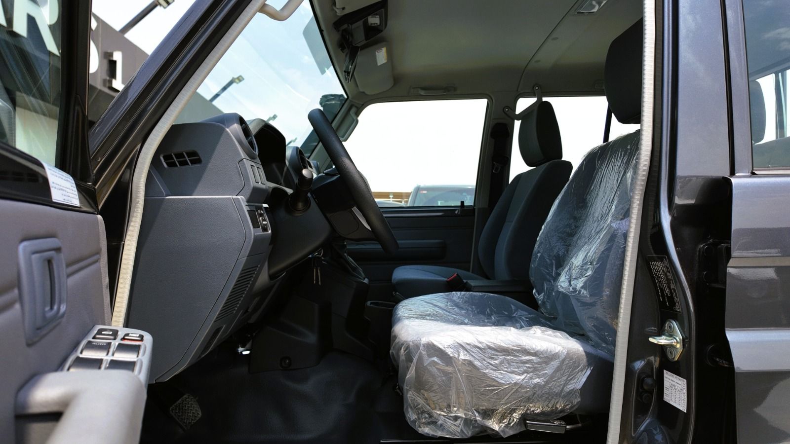 2026 Toyota Land Cruiser photo 5