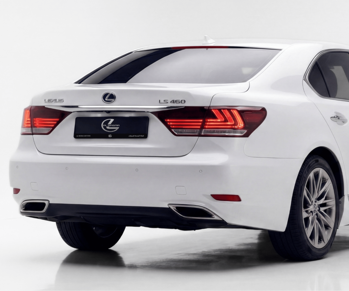 2015 Lexus LS photo 4