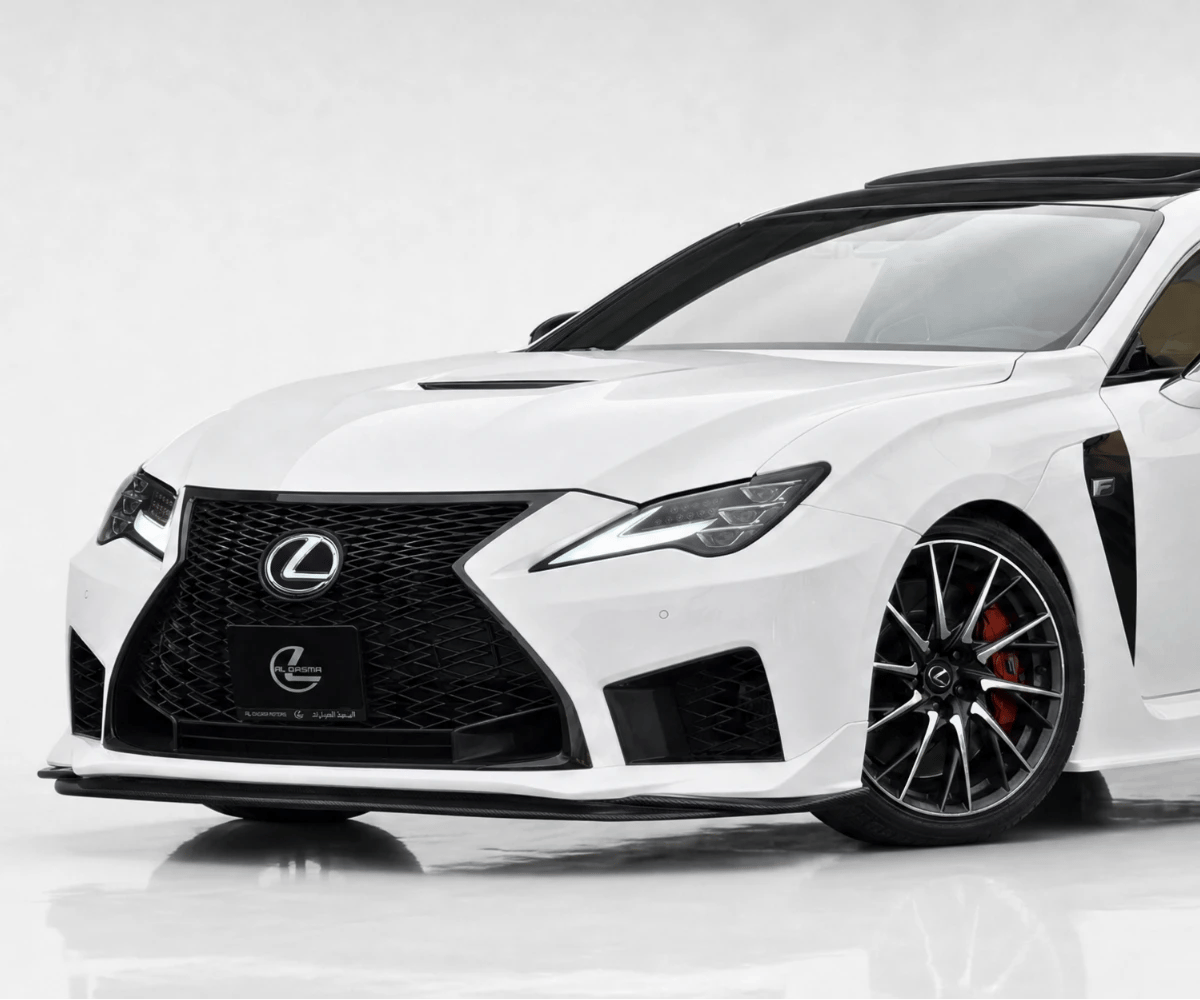 2020 Lexus RC photo 2