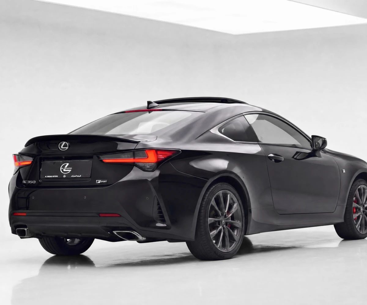 2021 Lexus RC photo 3