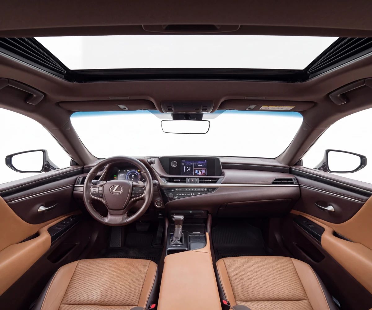 2020 Lexus ES photo 5