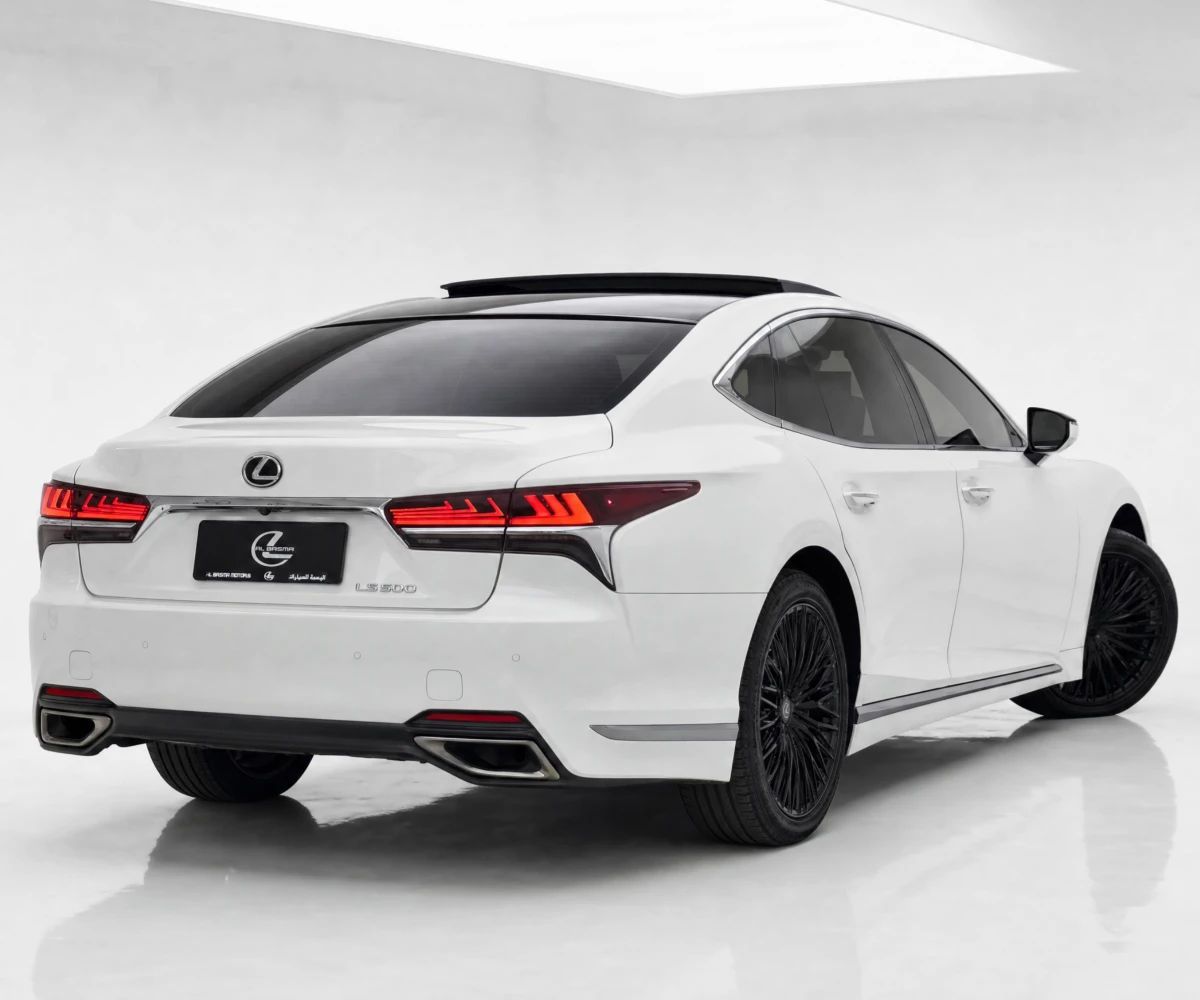 2018 Lexus LS photo 3