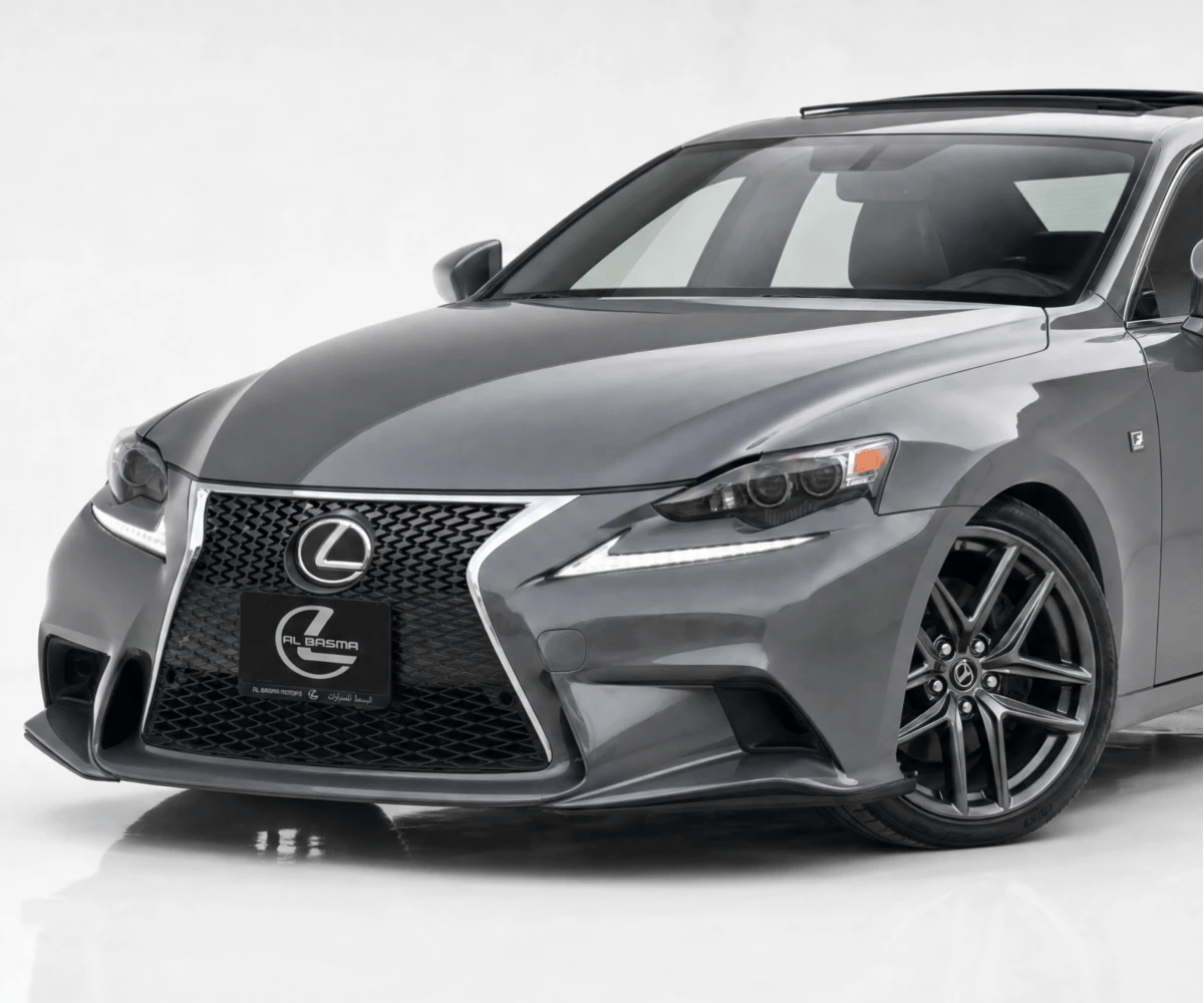 2014 Lexus IS photo 2