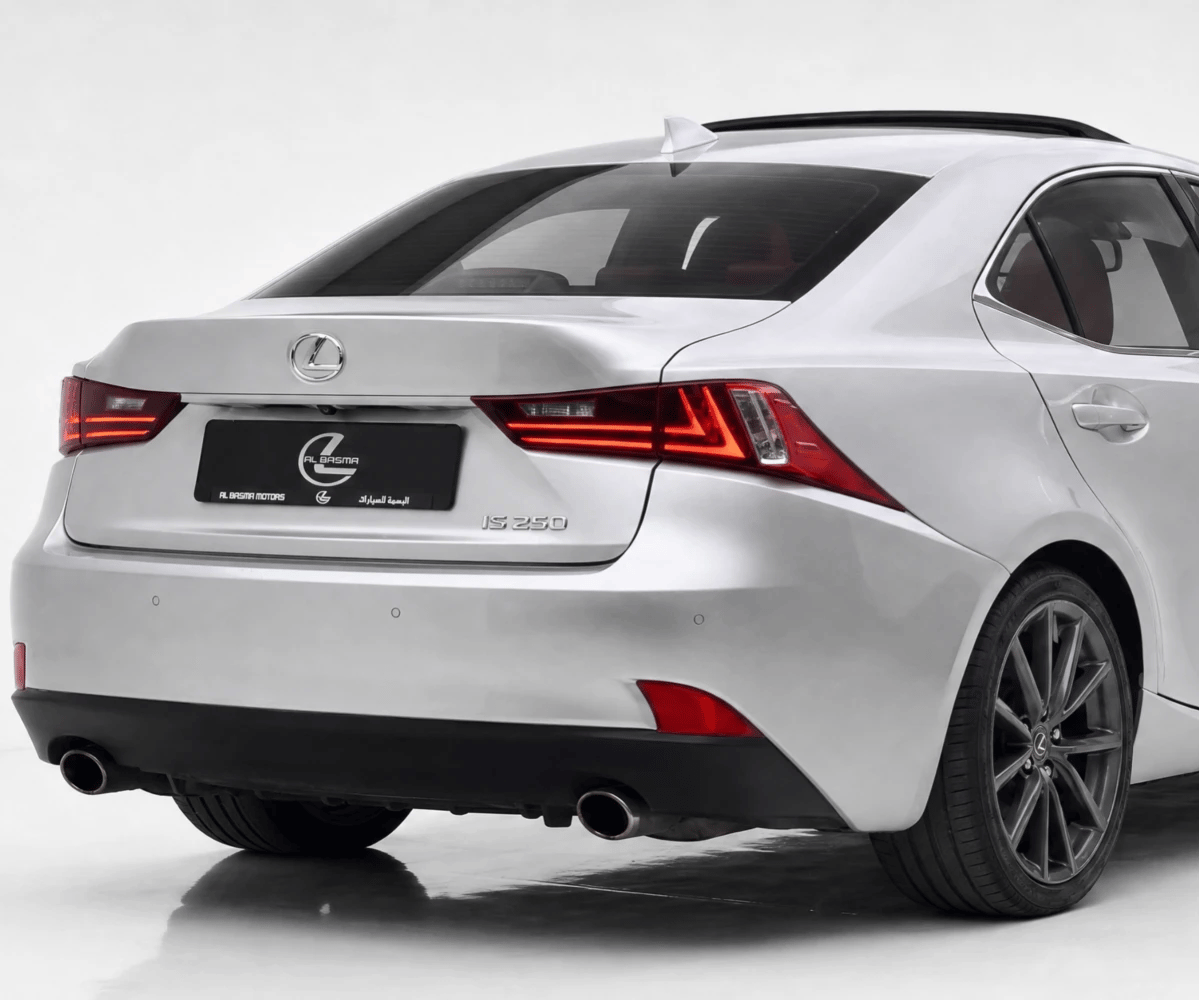 2014 Lexus IS photo 4