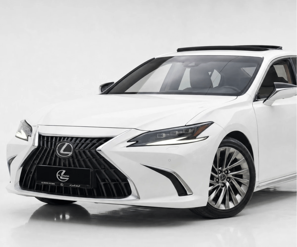 2023 Lexus ES photo 2