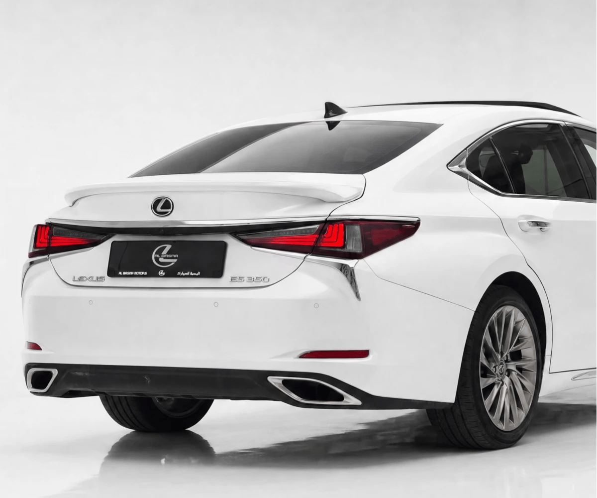 2023 Lexus ES photo 4