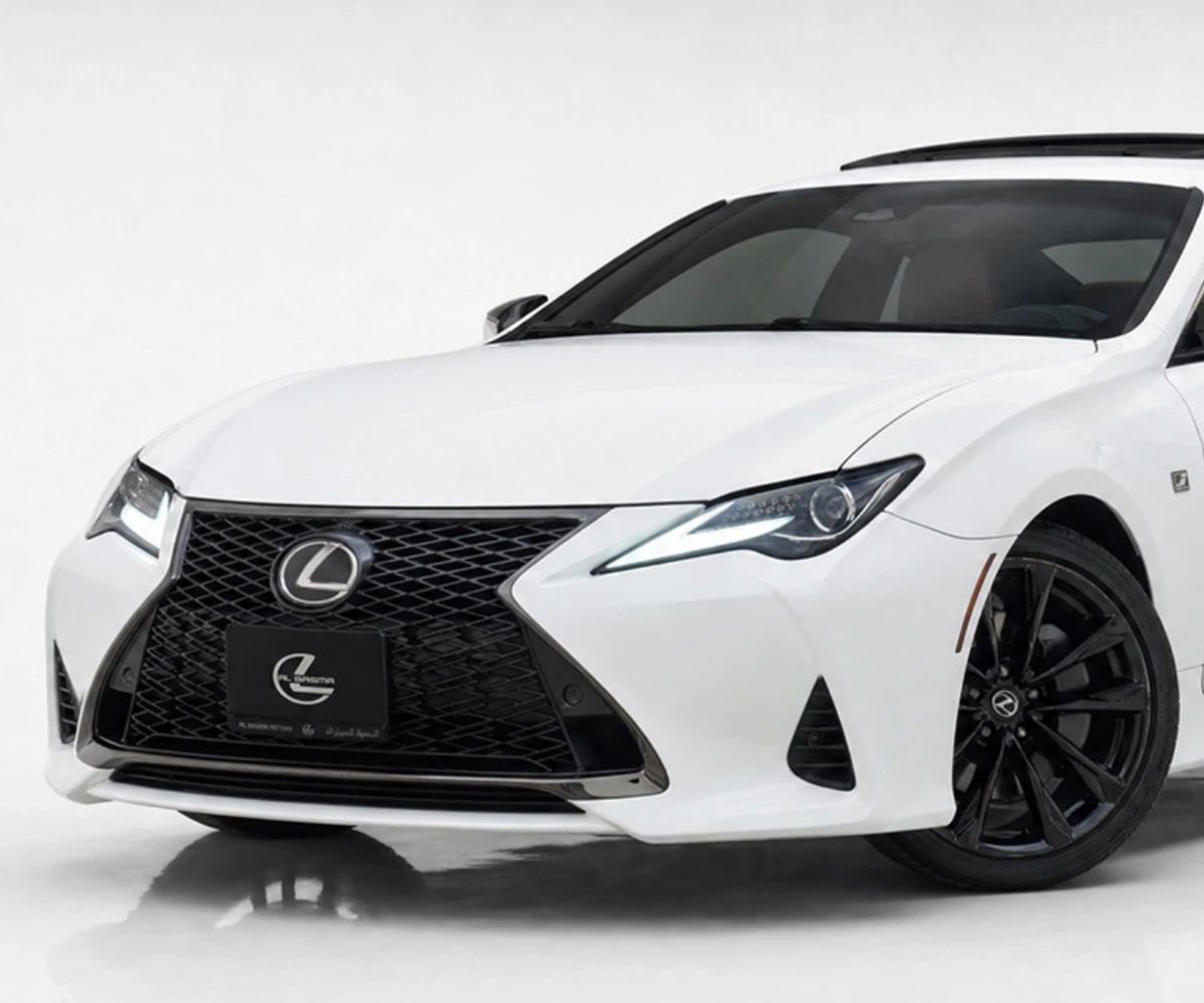 2019 Lexus RC photo 2