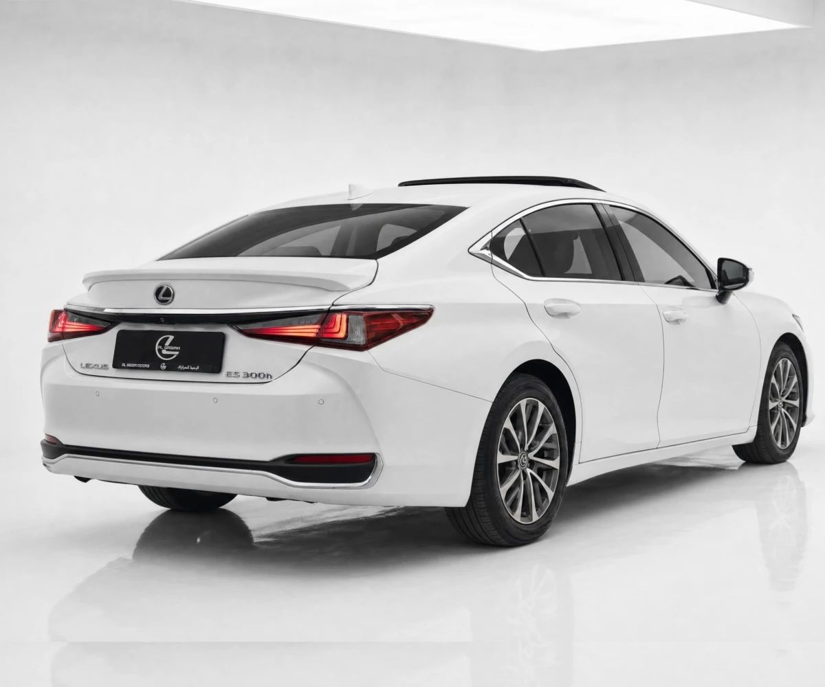 2023 Lexus ES photo 3