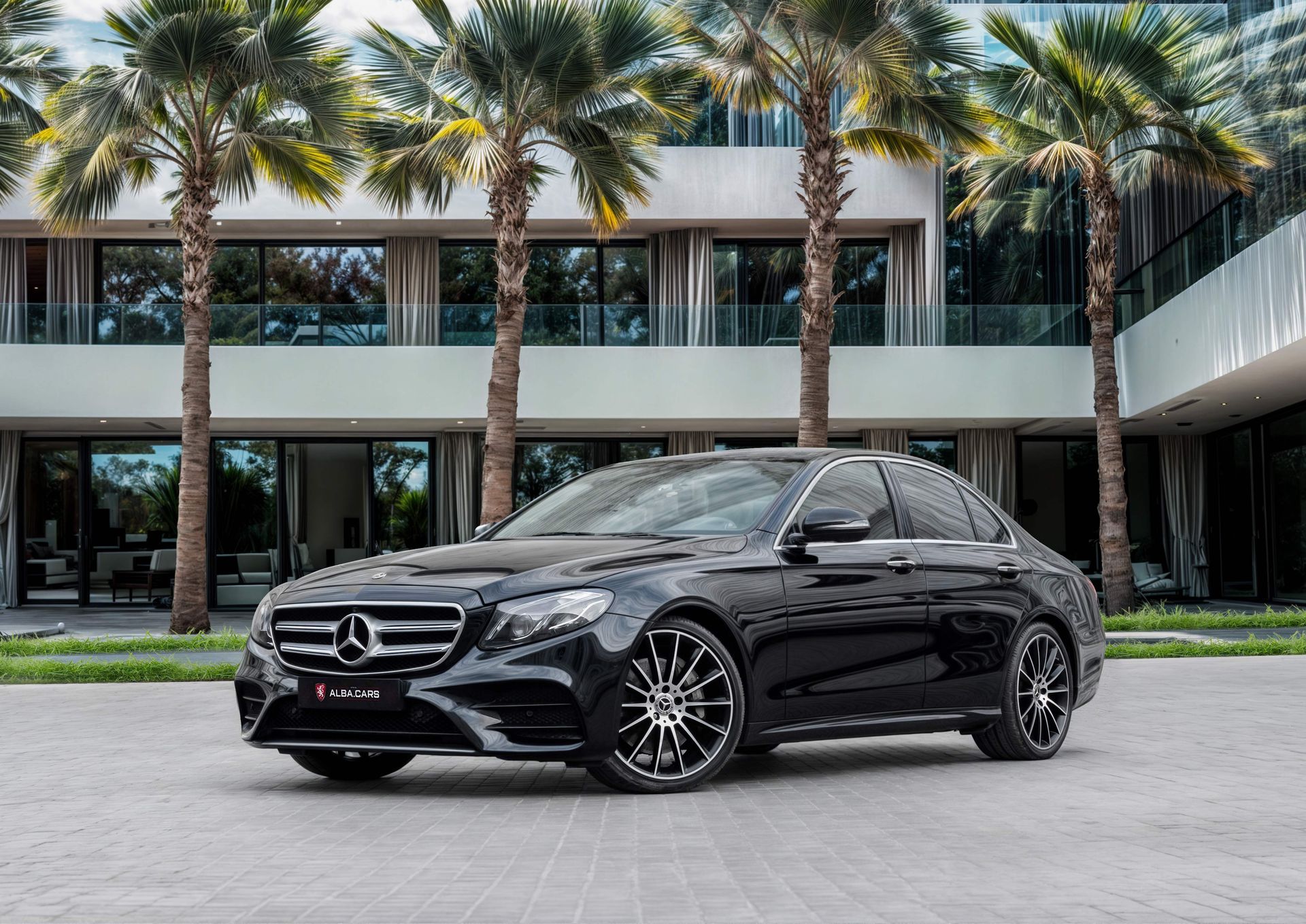 2020 Mercedes-Benz E 300