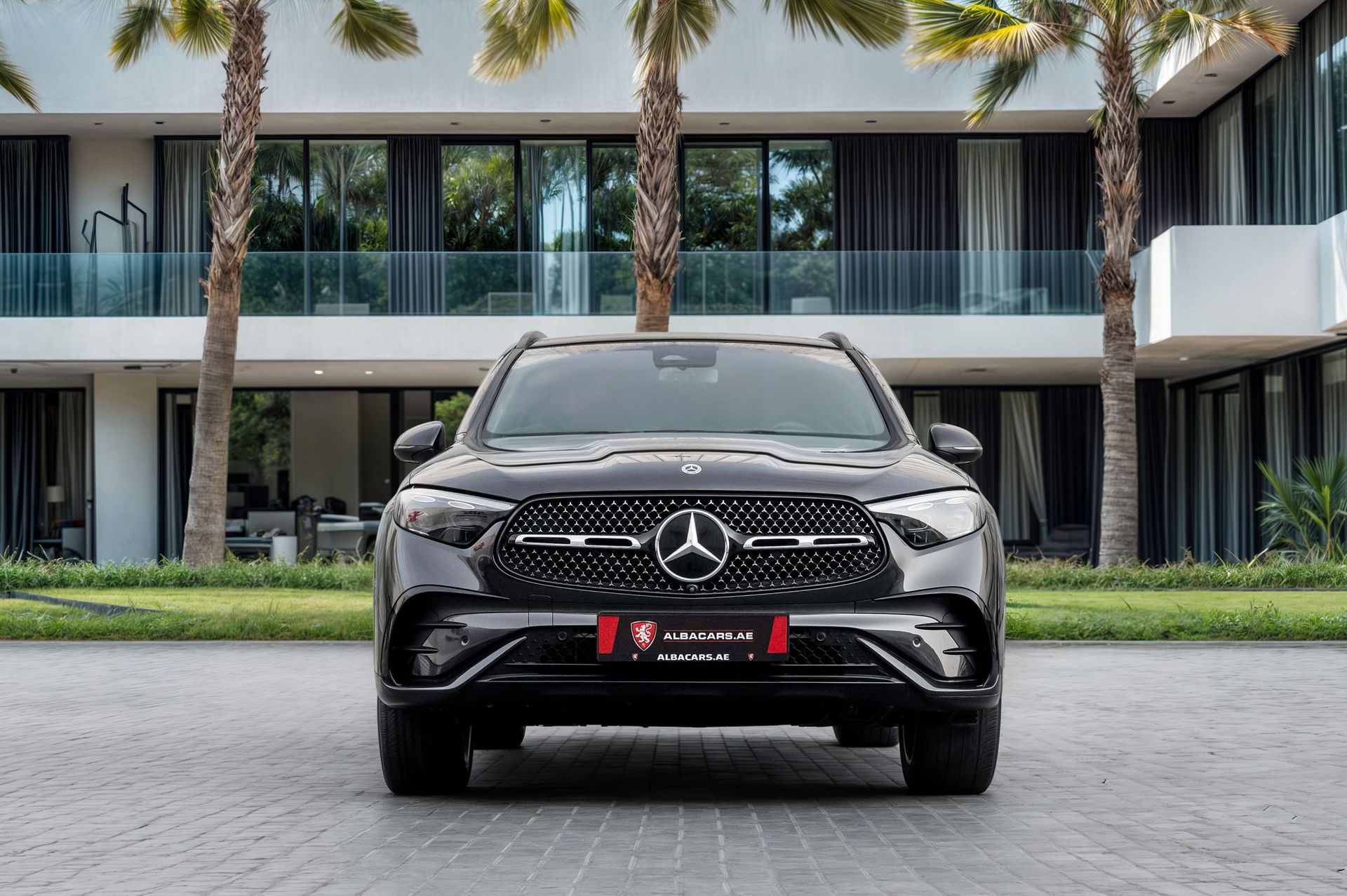 2024 Mercedes-Benz GLC photo 4