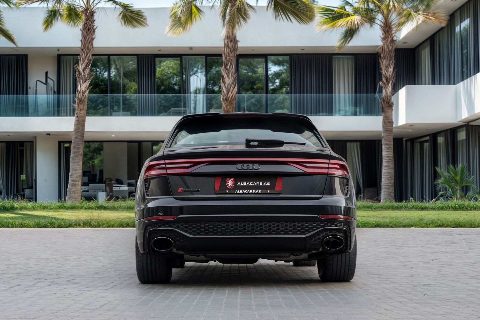 2023 Audi RS Q8 photo 5