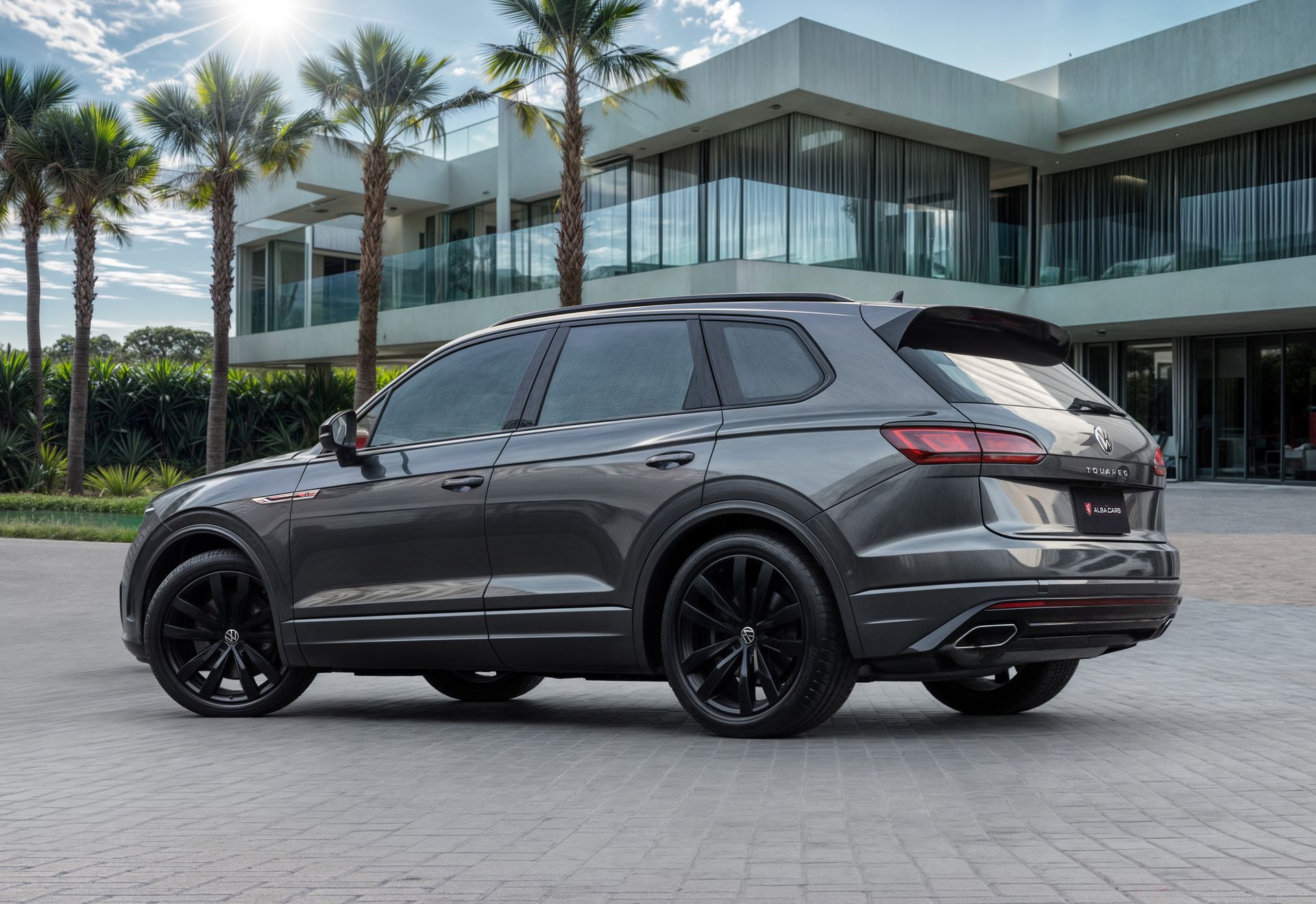 2021 Volkswagen Touareg photo 3