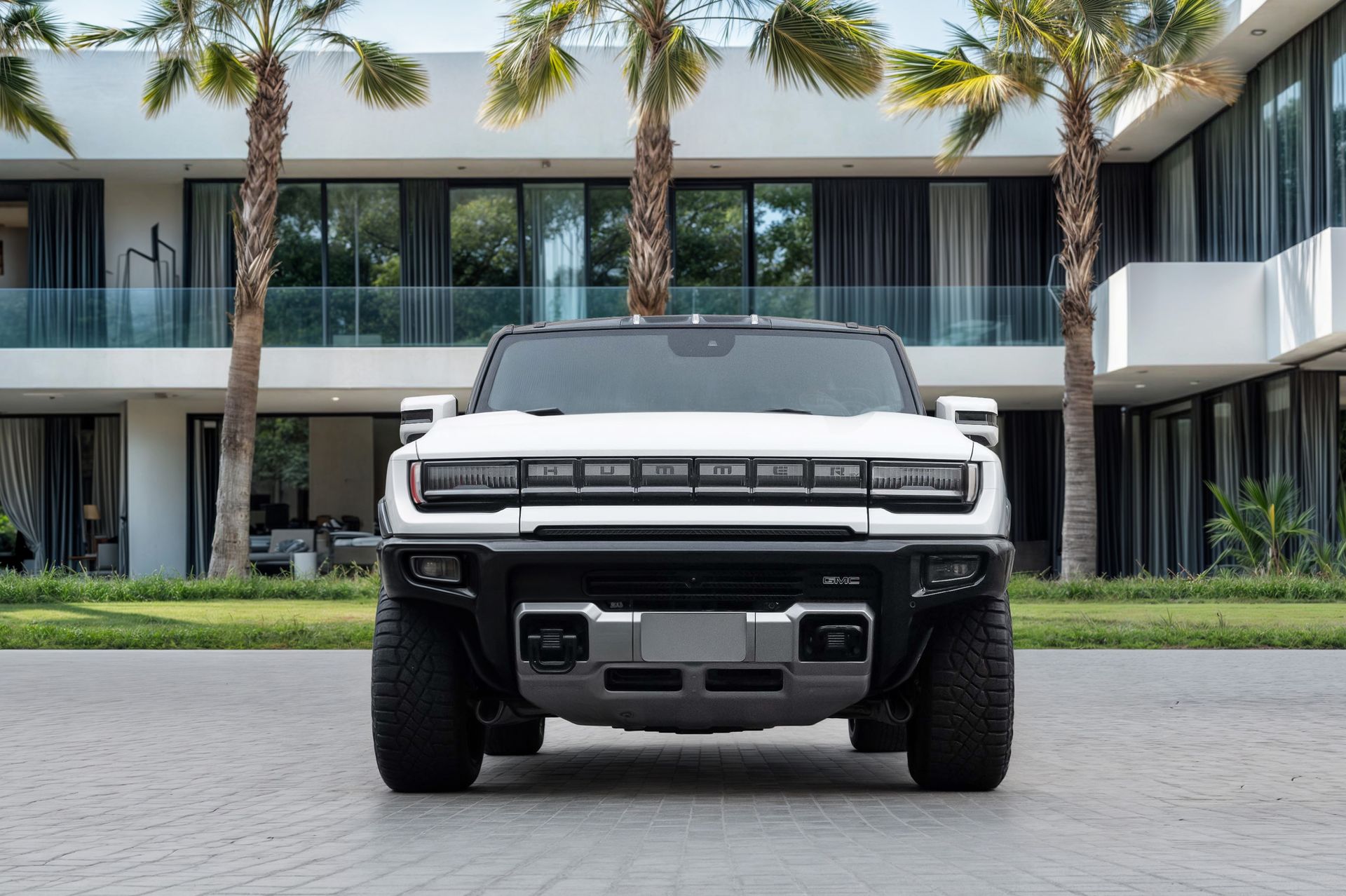 2024 GMC Hummer EV photo 4