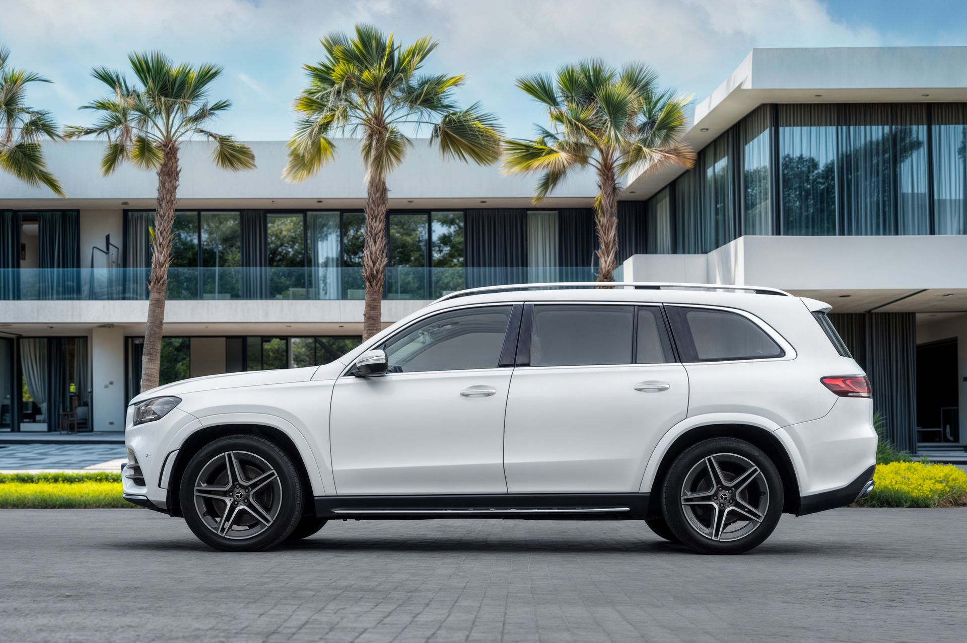 2020 Mercedes-Benz GLS photo 2