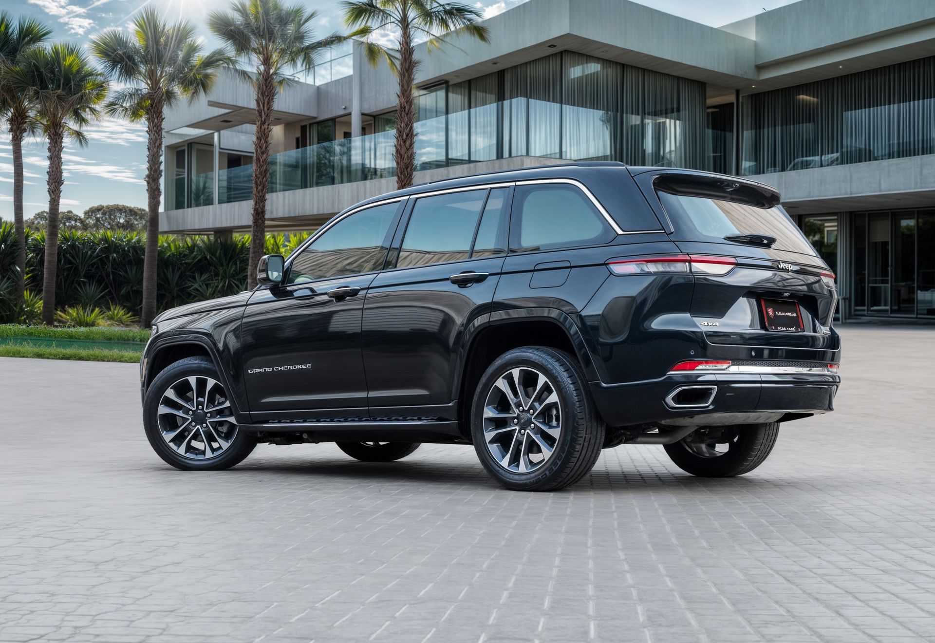 2024 Jeep Grand Cherokee photo 3