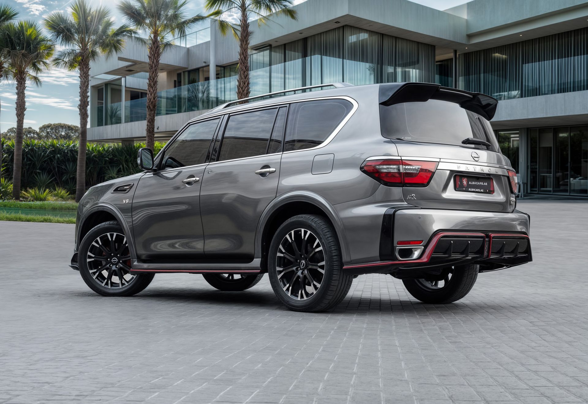2022 Nissan Patrol photo 3