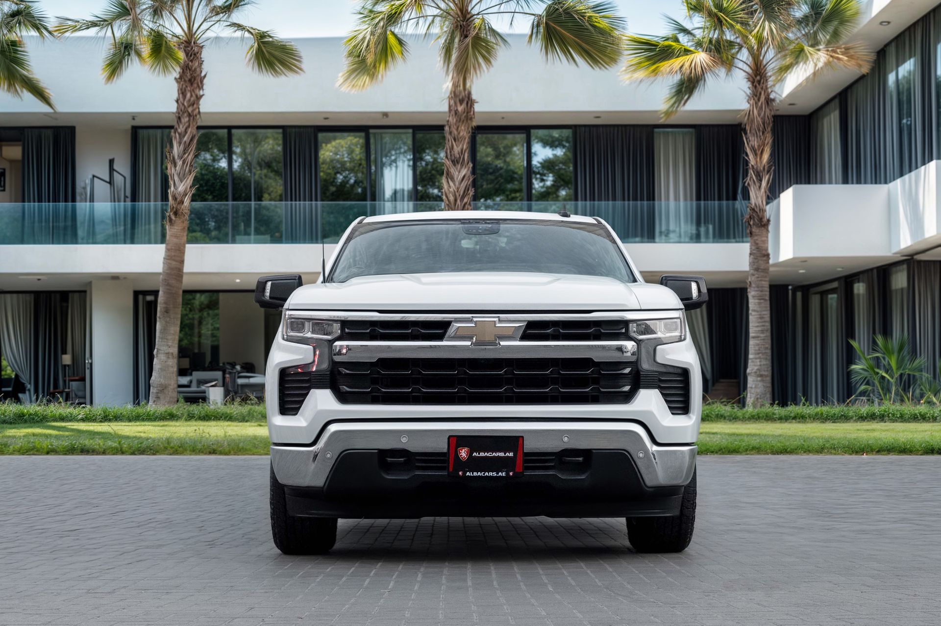 2024 Chevrolet Silverado photo 4