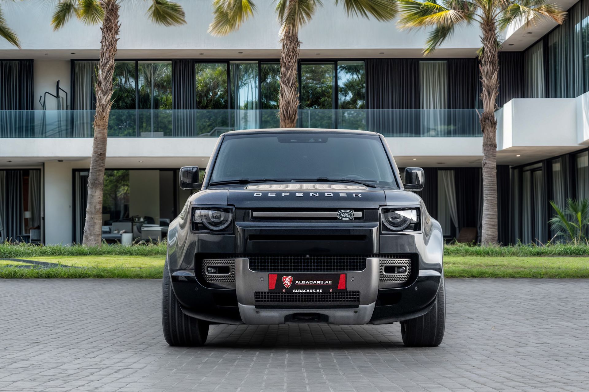2022 Land Rover Defender photo 4