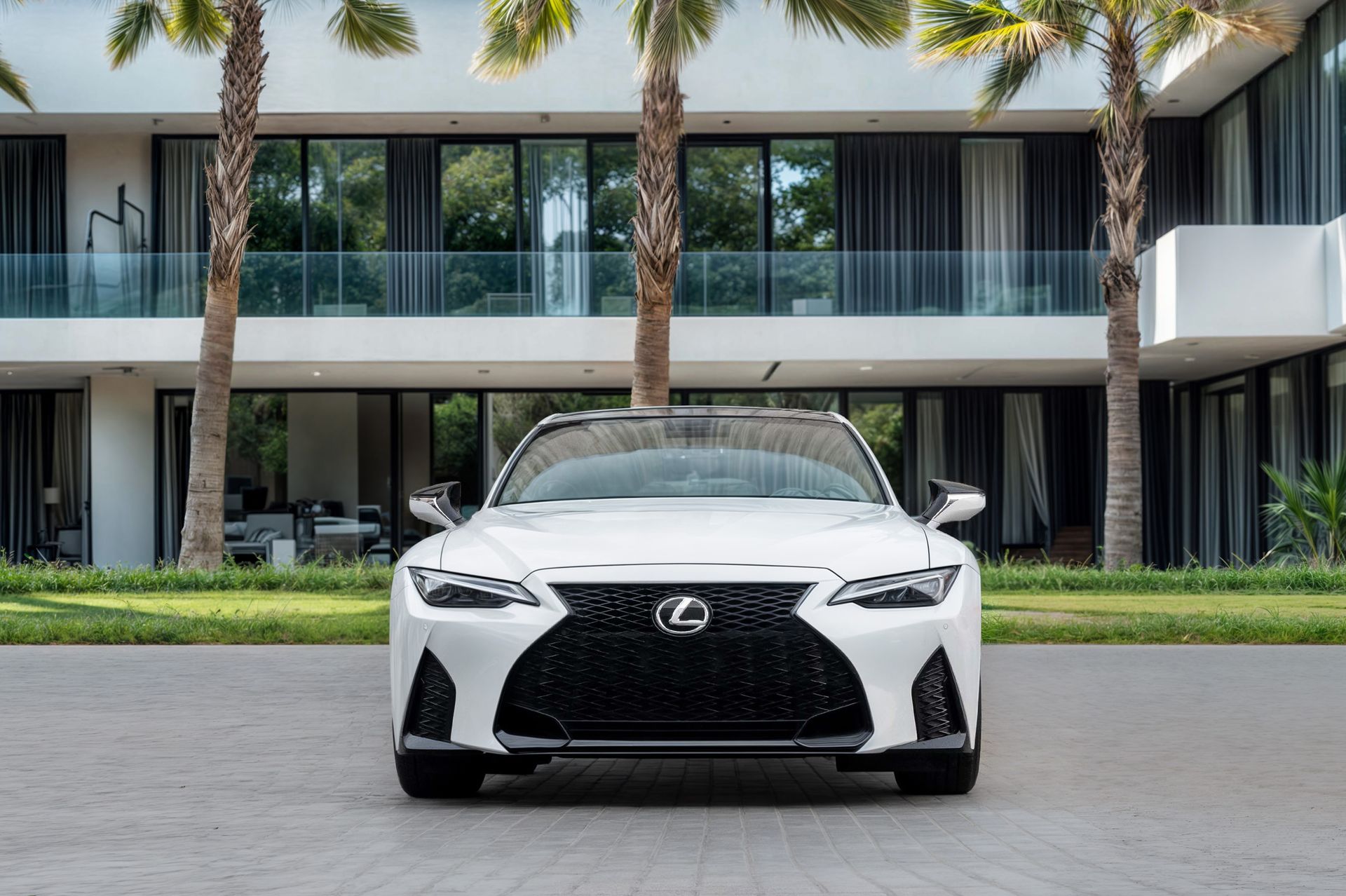 2025 Lexus IS photo 4