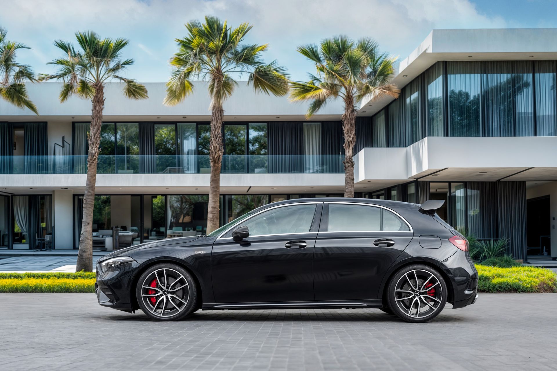 2023 Mercedes-Benz A-Class photo 2
