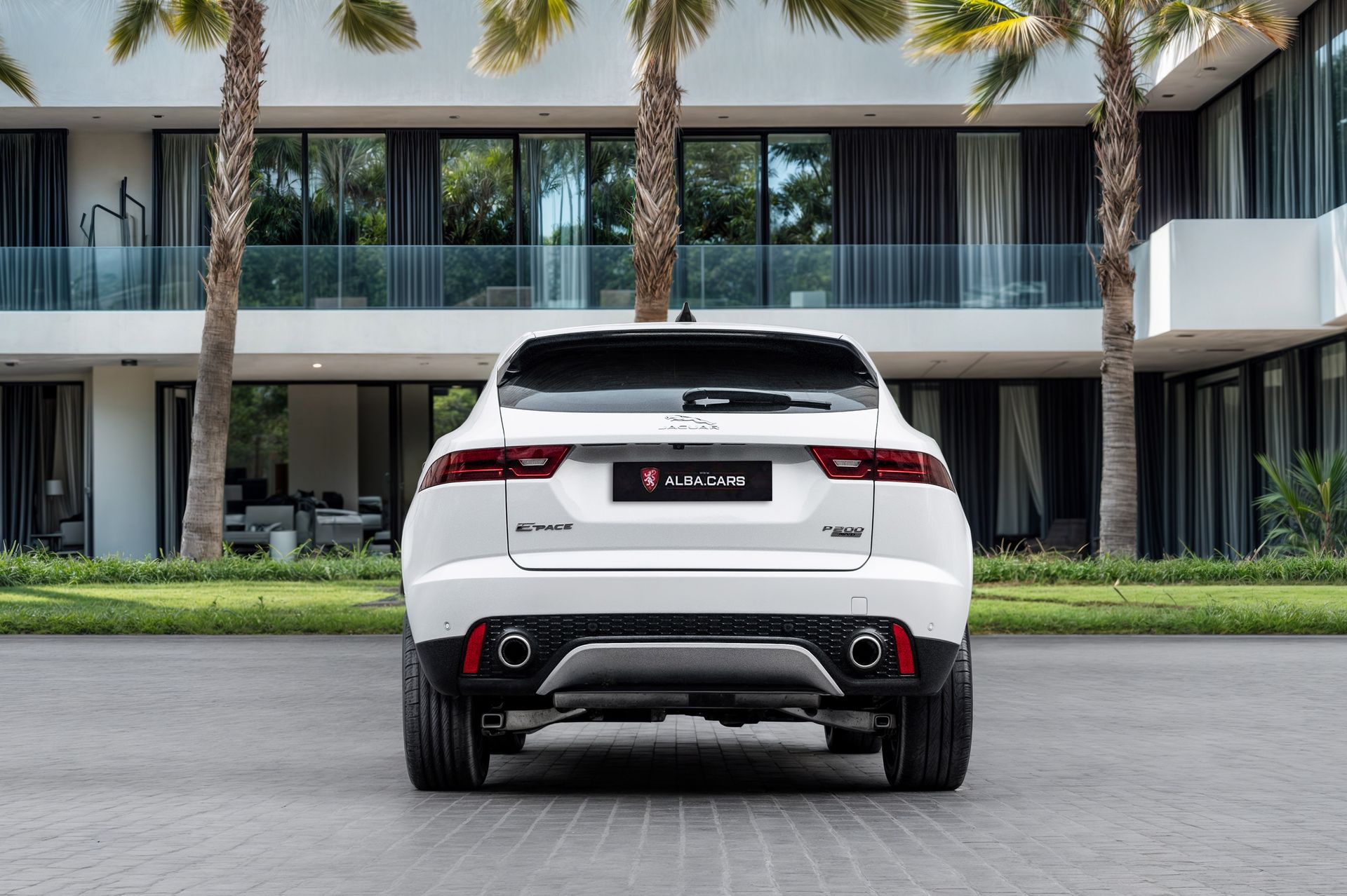 2020 Jaguar E-Pace photo 5