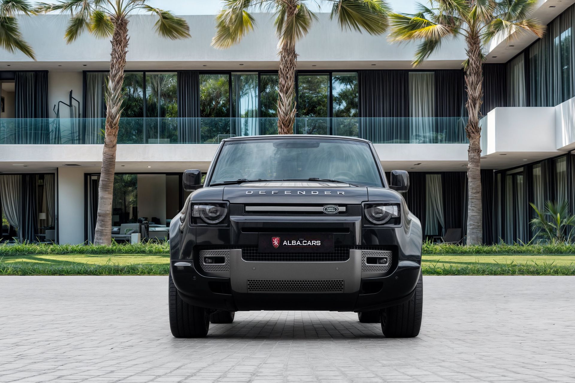2025 Land Rover Defender photo 4