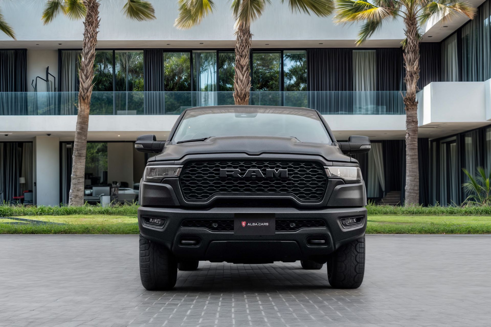 2025 Ram 1500 photo 4