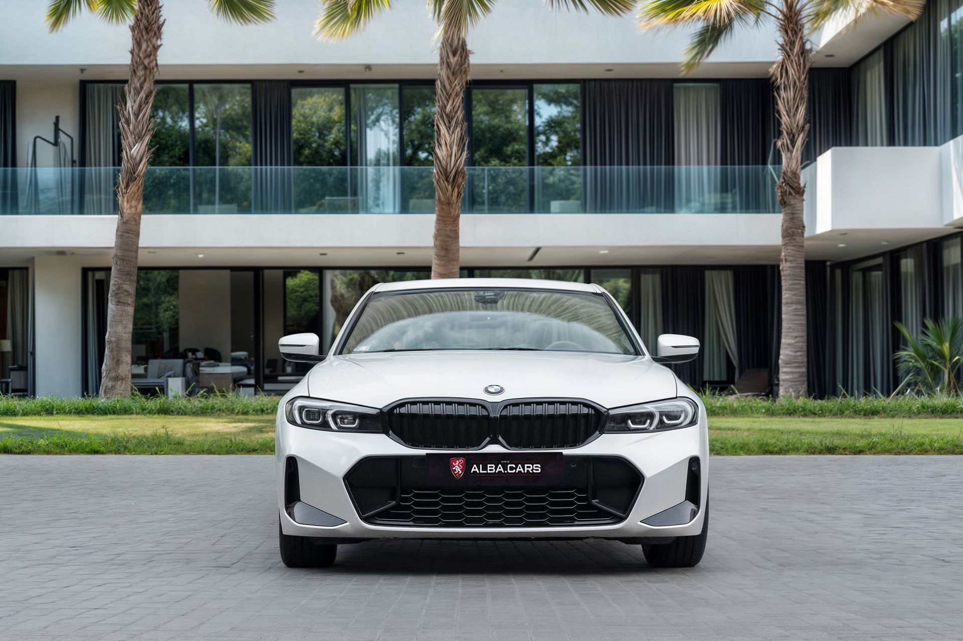 2023 BMW 3 Series photo 4