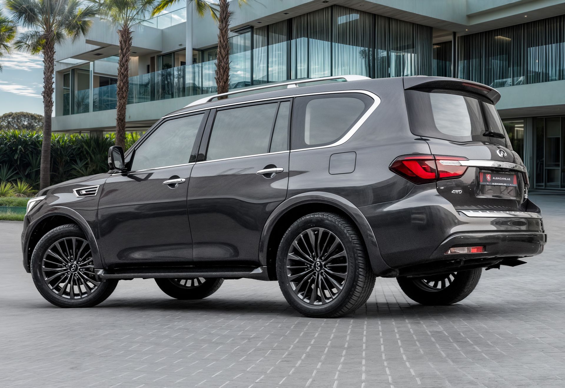 2022 Infiniti QX80 photo 3