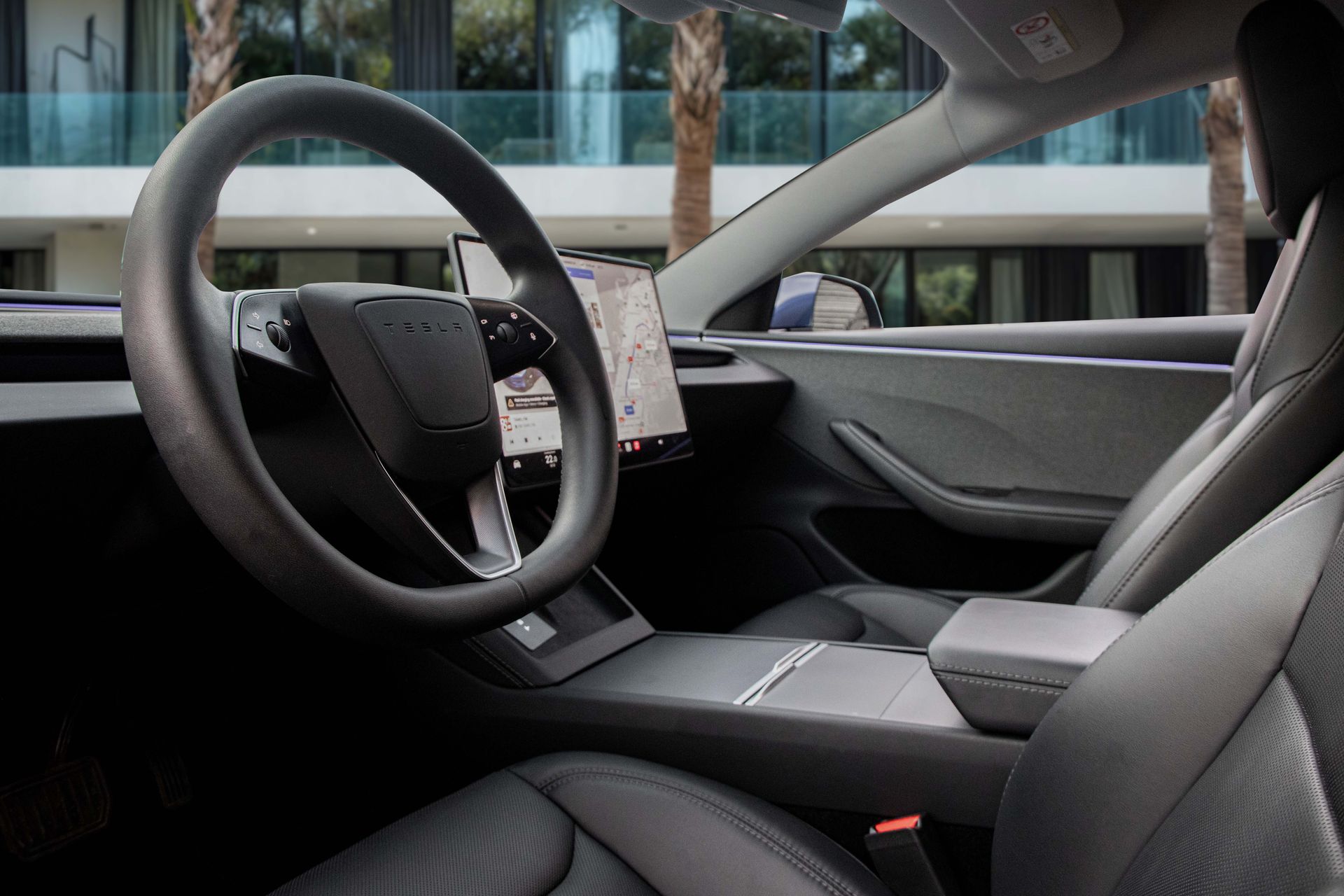 2024 Tesla Model 3 photo 4