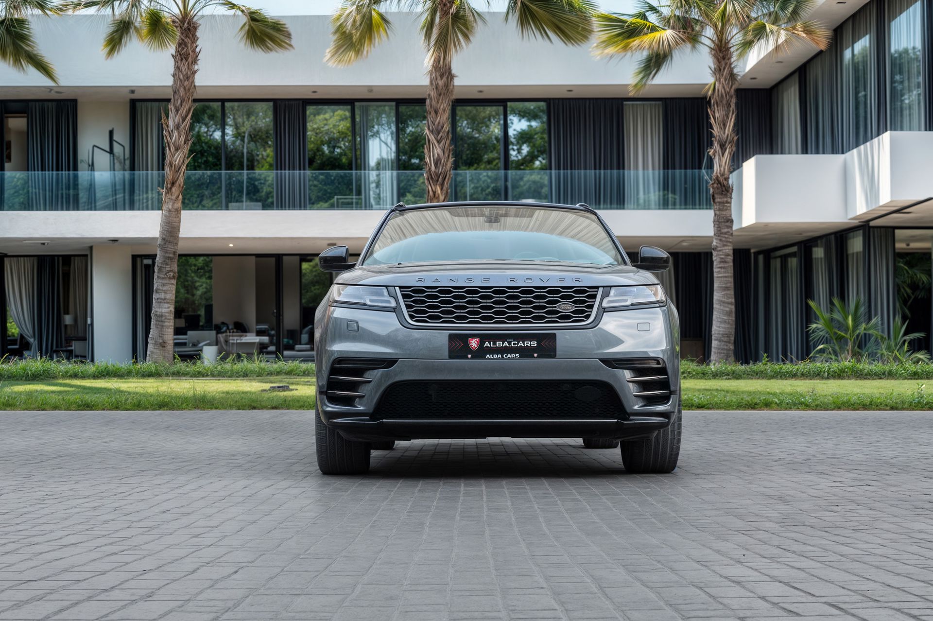 2020 Land Rover Range Rover Velar photo 4