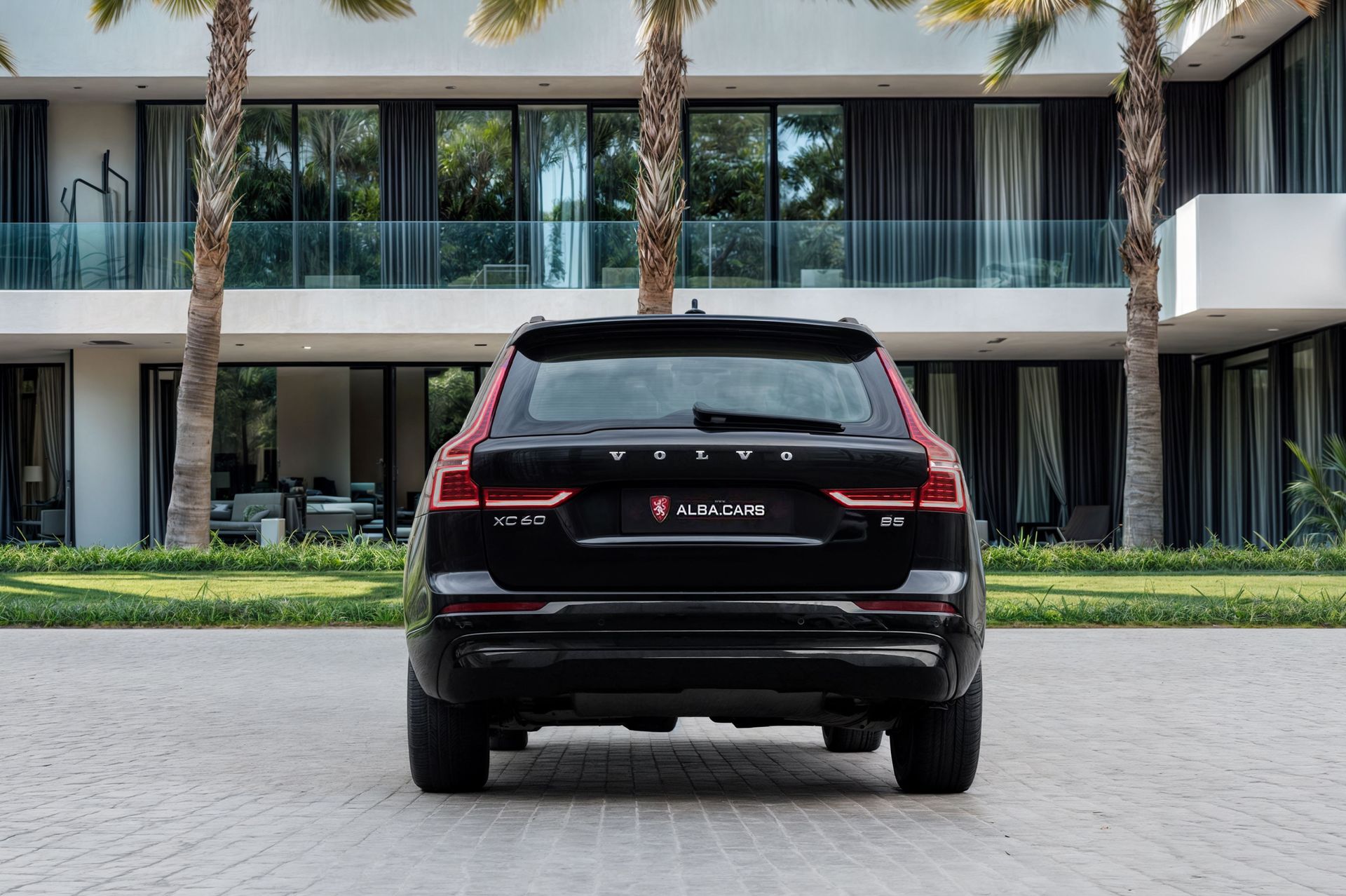 2023 Volvo XC60 photo 5