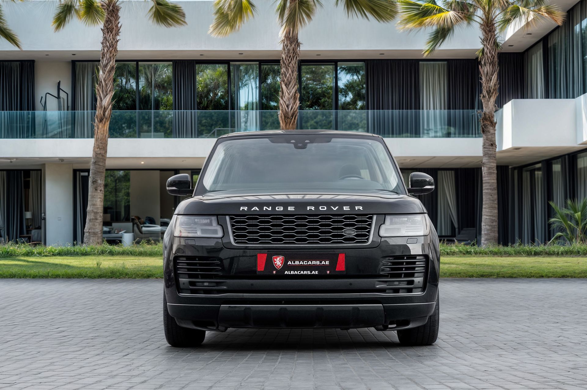 2020 Land Rover Range Rover HSE photo 4