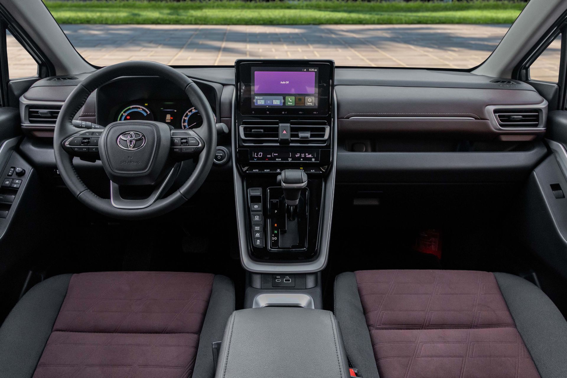 2026 Toyota Innova photo 5
