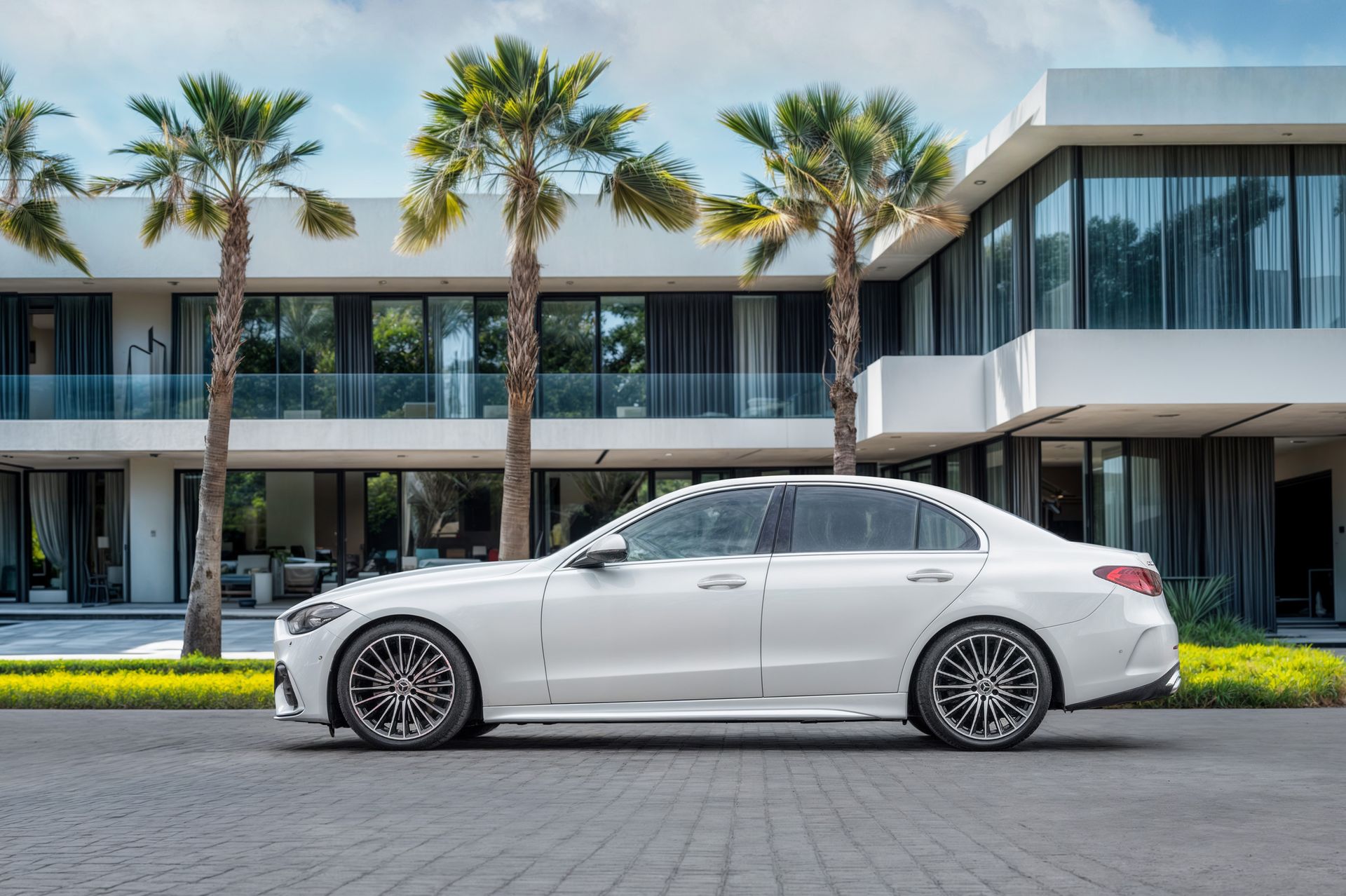 2025 Mercedes-Benz C-Class photo 2