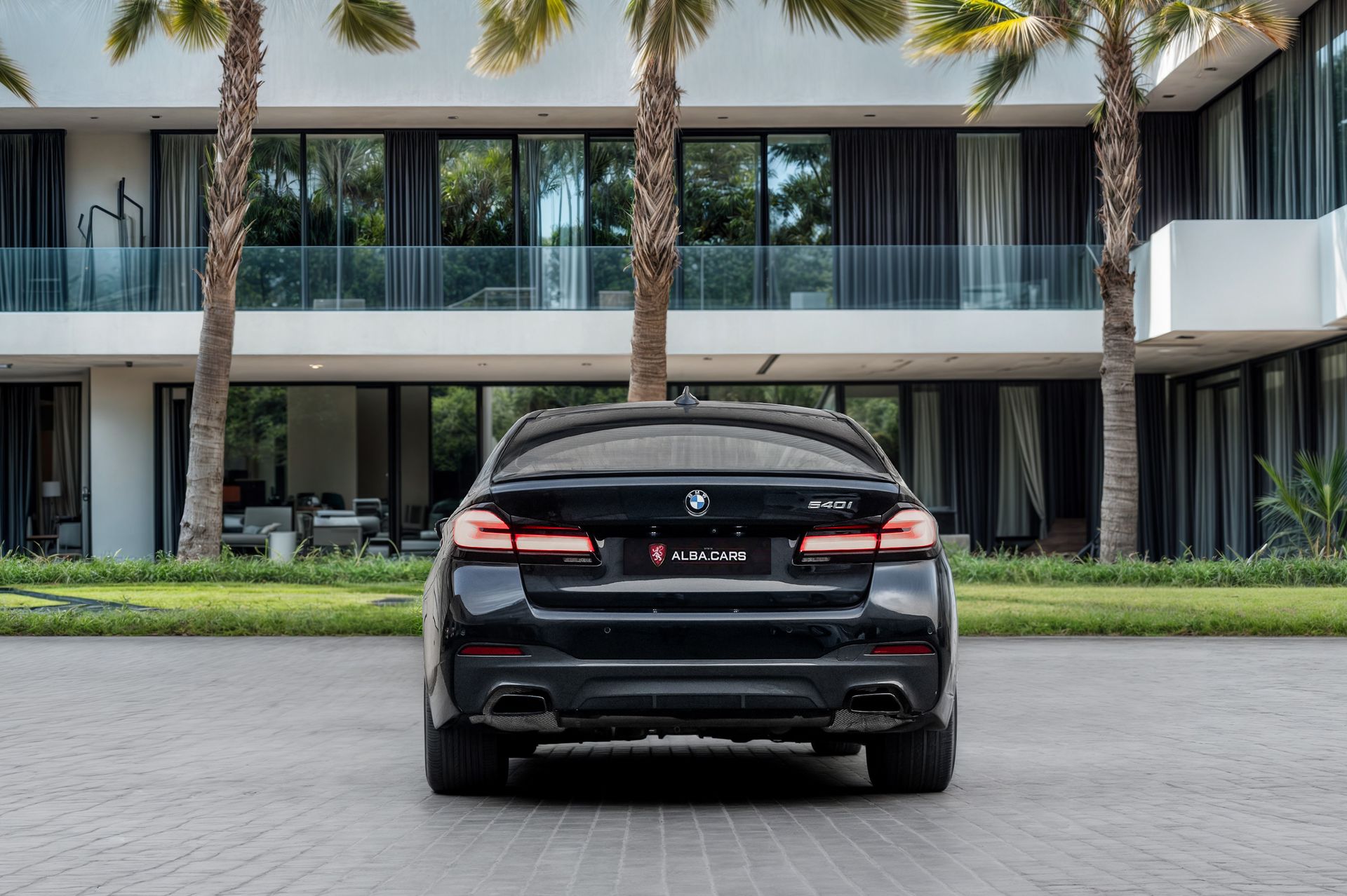 2022 BMW 5 Series photo 5