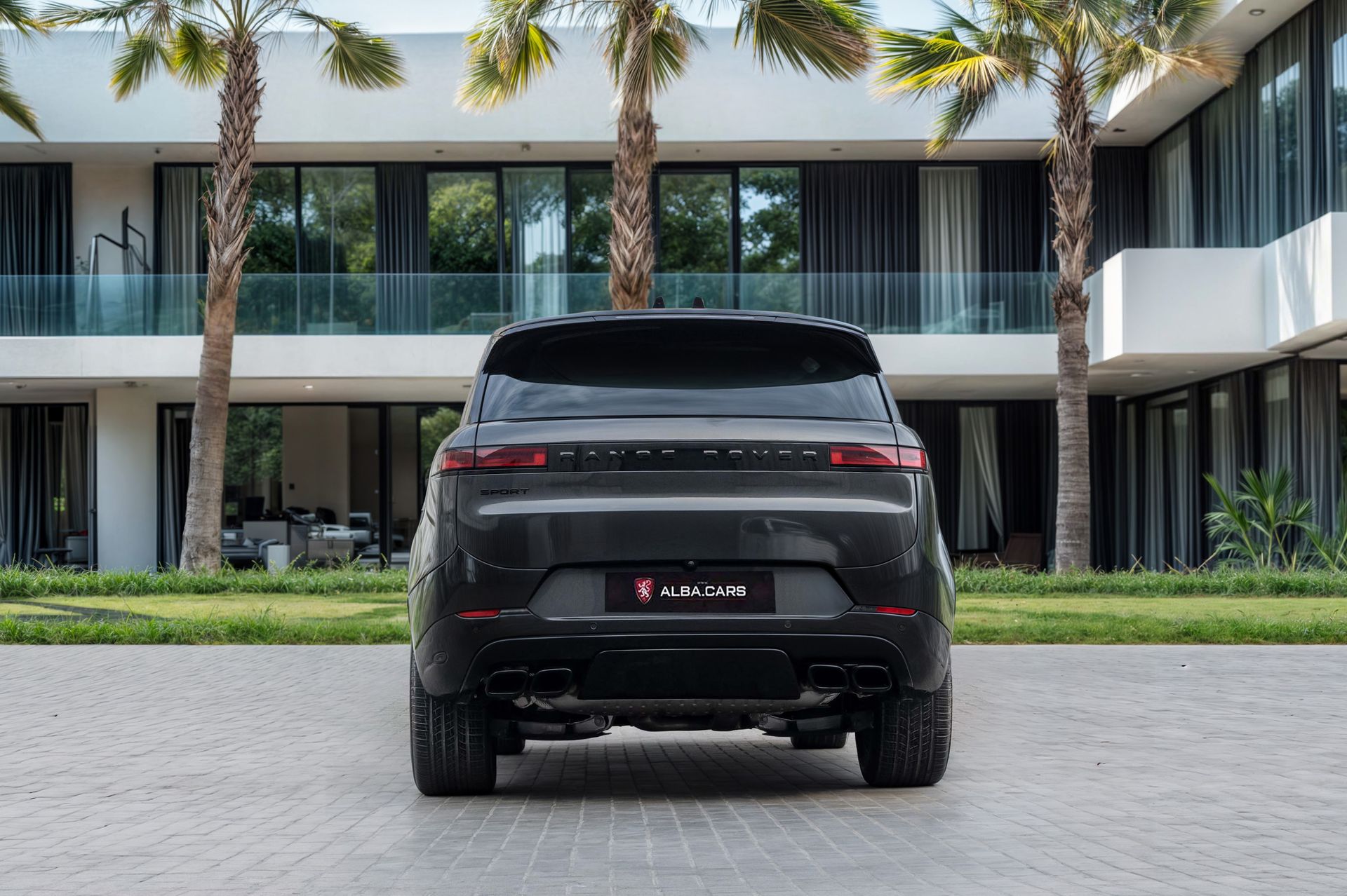 2025 Land Rover Range Rover Sport photo 5