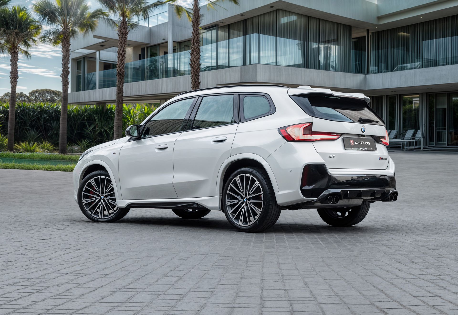 2024 BMW X1 photo 3