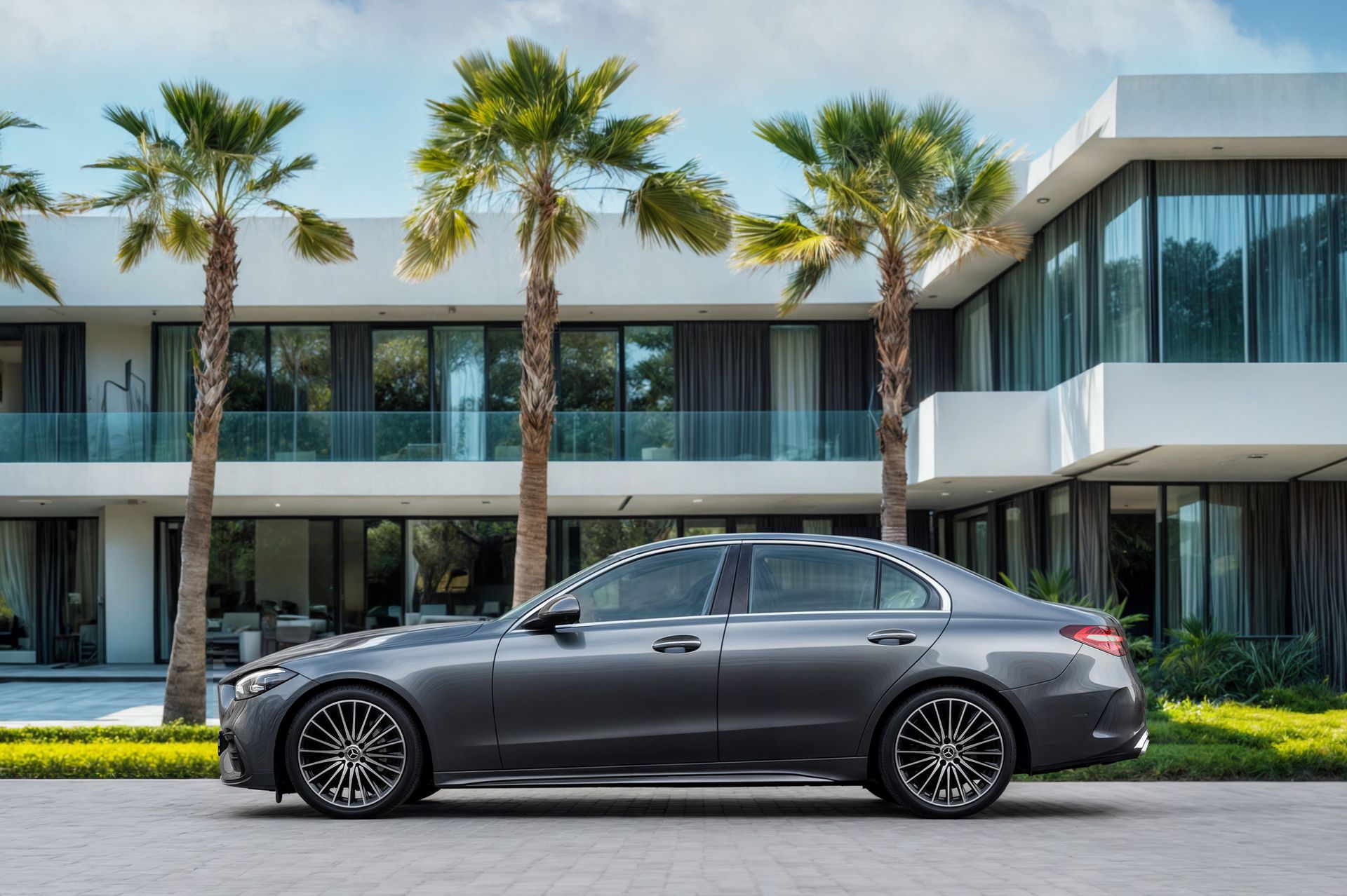 2025 Mercedes-Benz C-Class photo 2