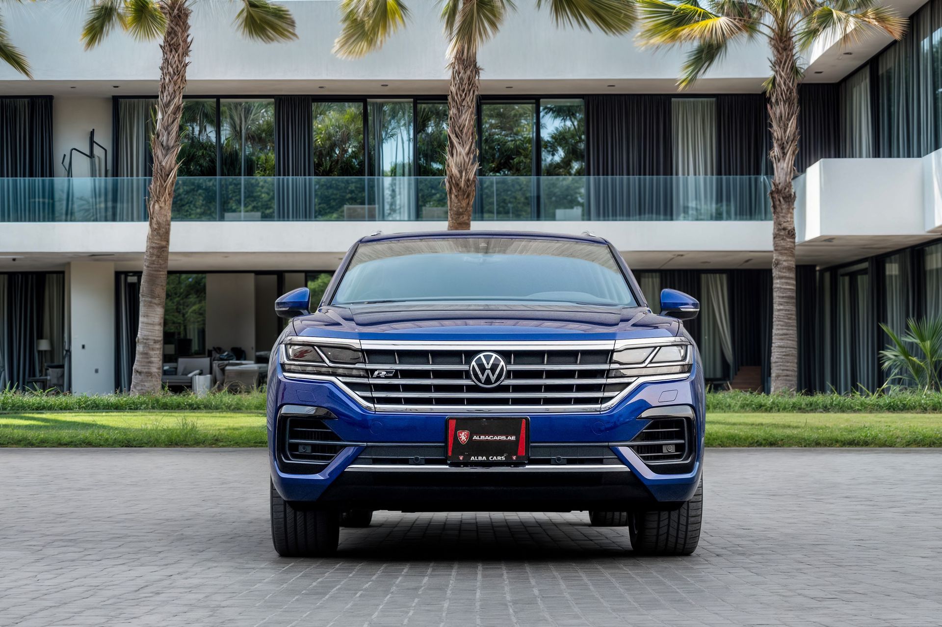 2021 Volkswagen Touareg photo 4