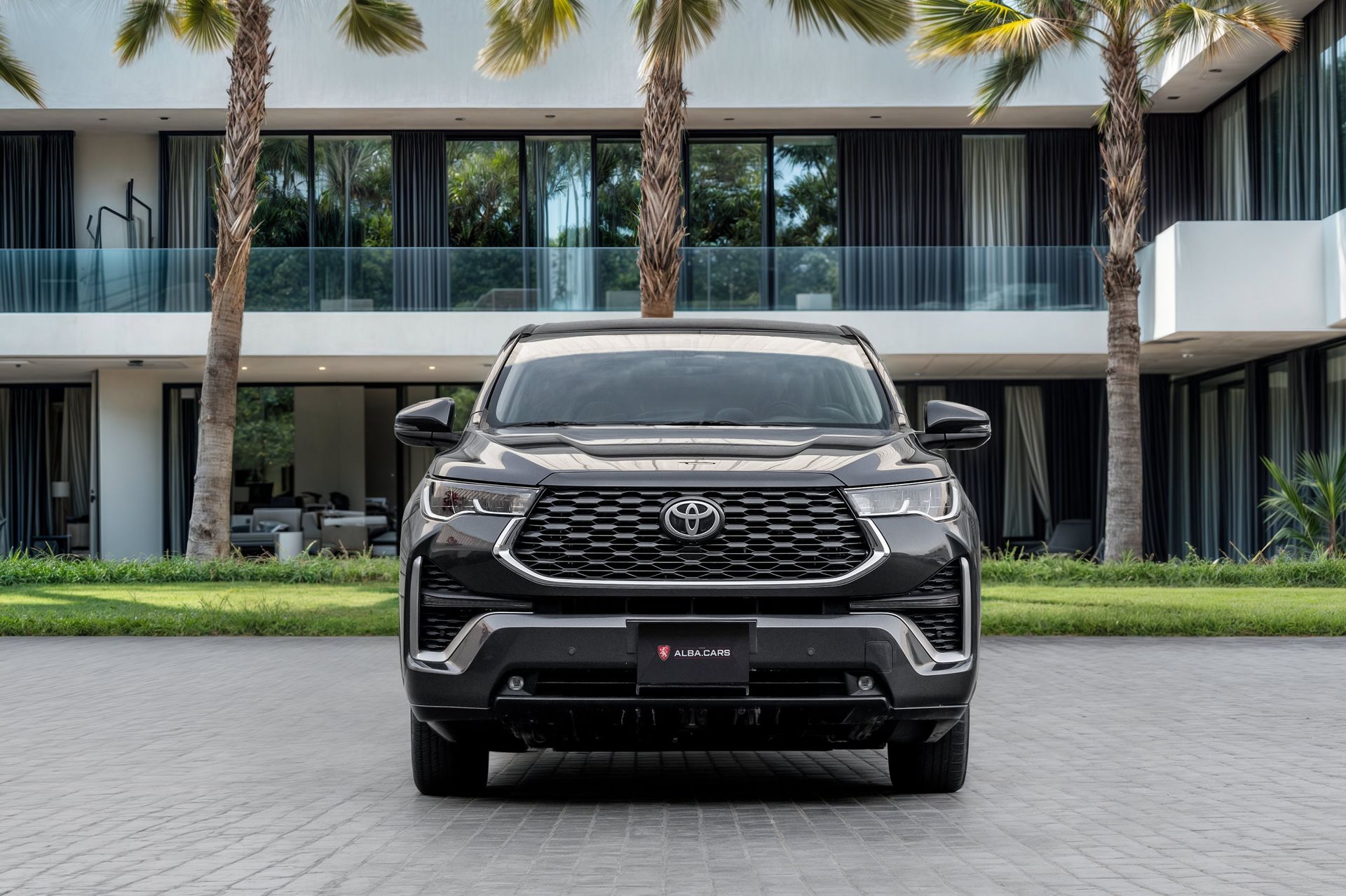 2026 Toyota Innova photo 4
