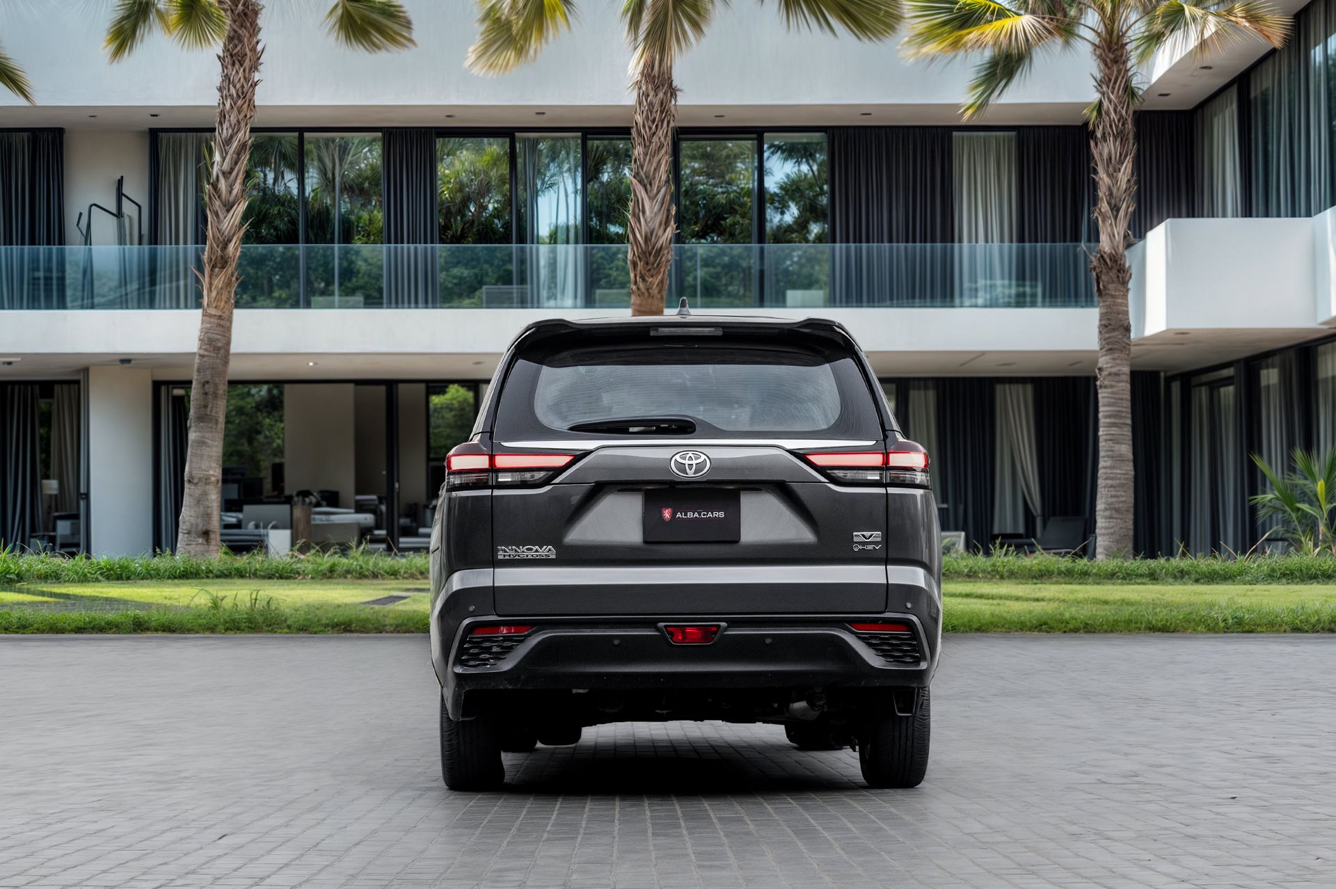 2026 Toyota Innova photo 5