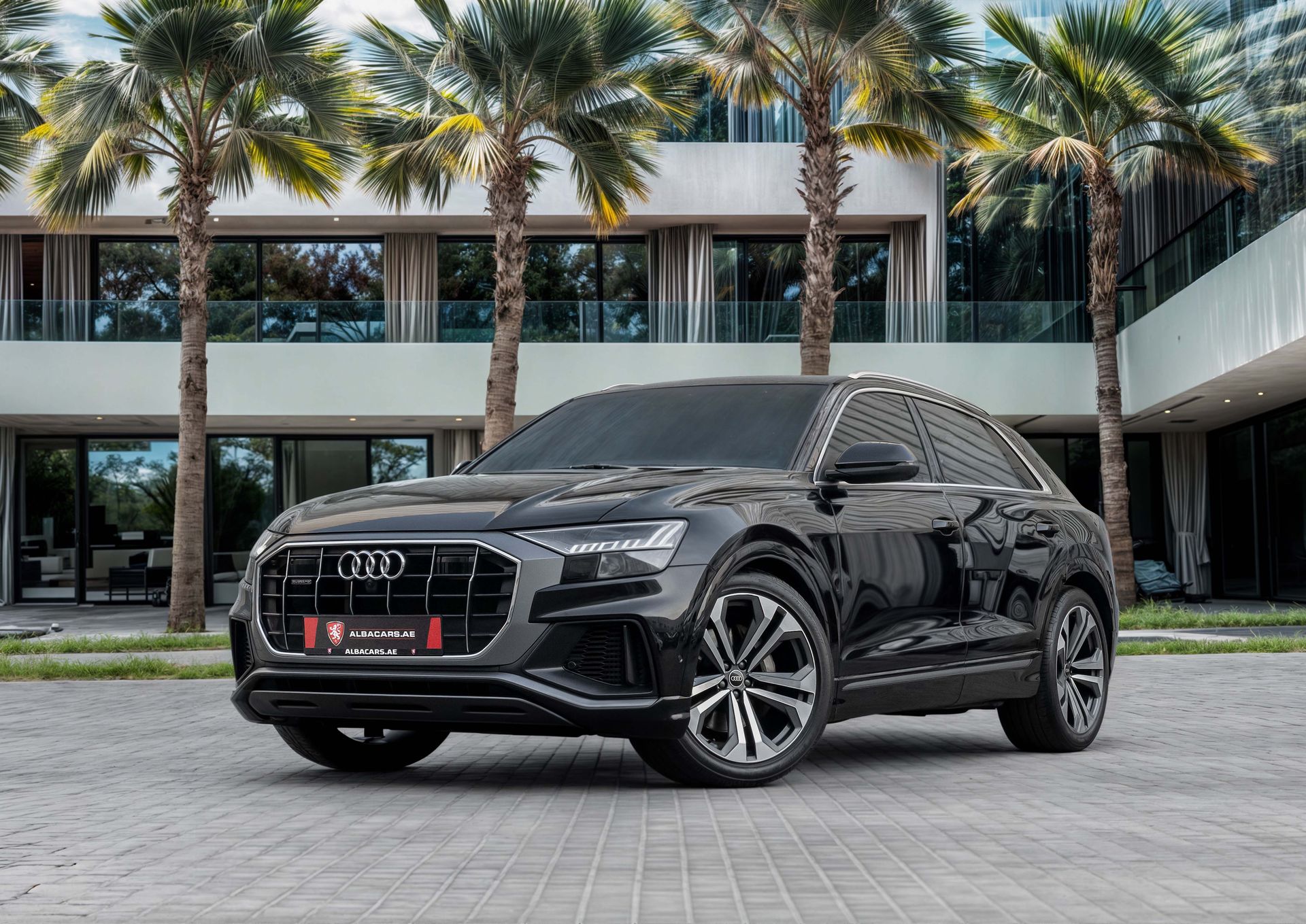 2023 Audi Q8 S-Line