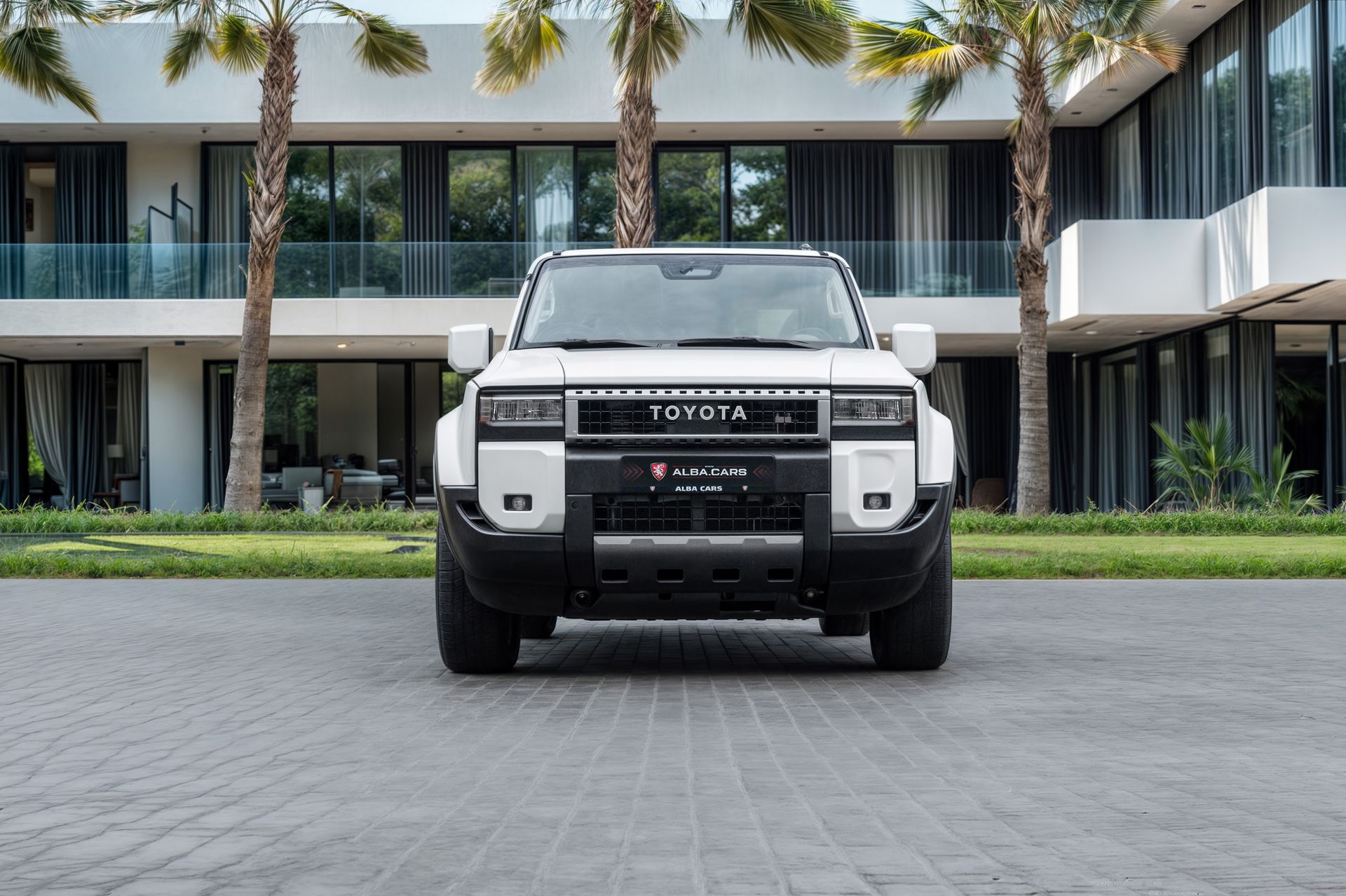 2025 Toyota Prado photo 4