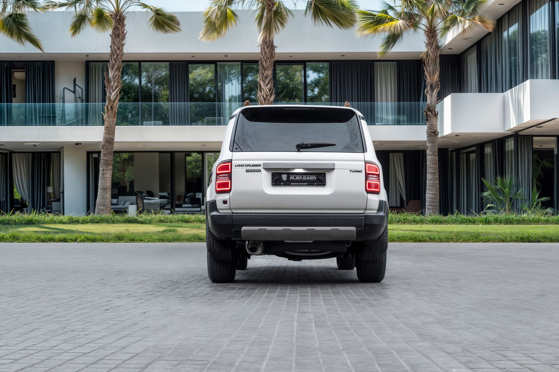 2025 Toyota Prado photo 5