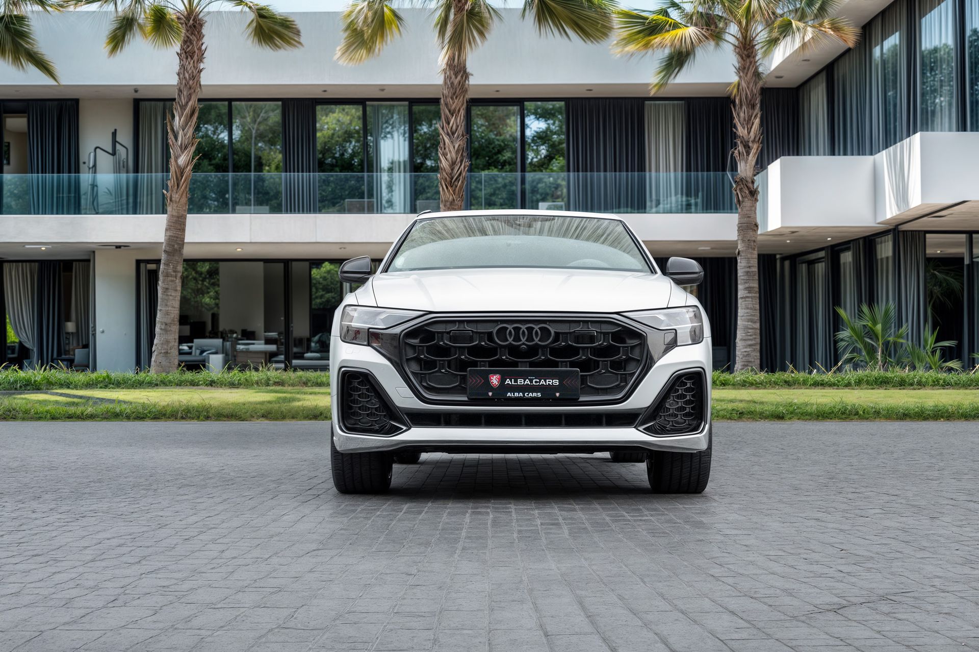 2024 Audi Q8 photo 4