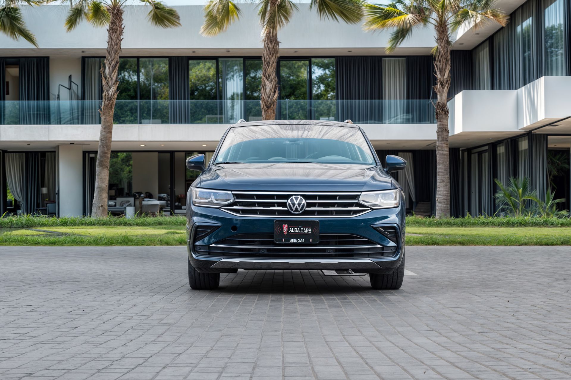 2024 Volkswagen Tiguan photo 4