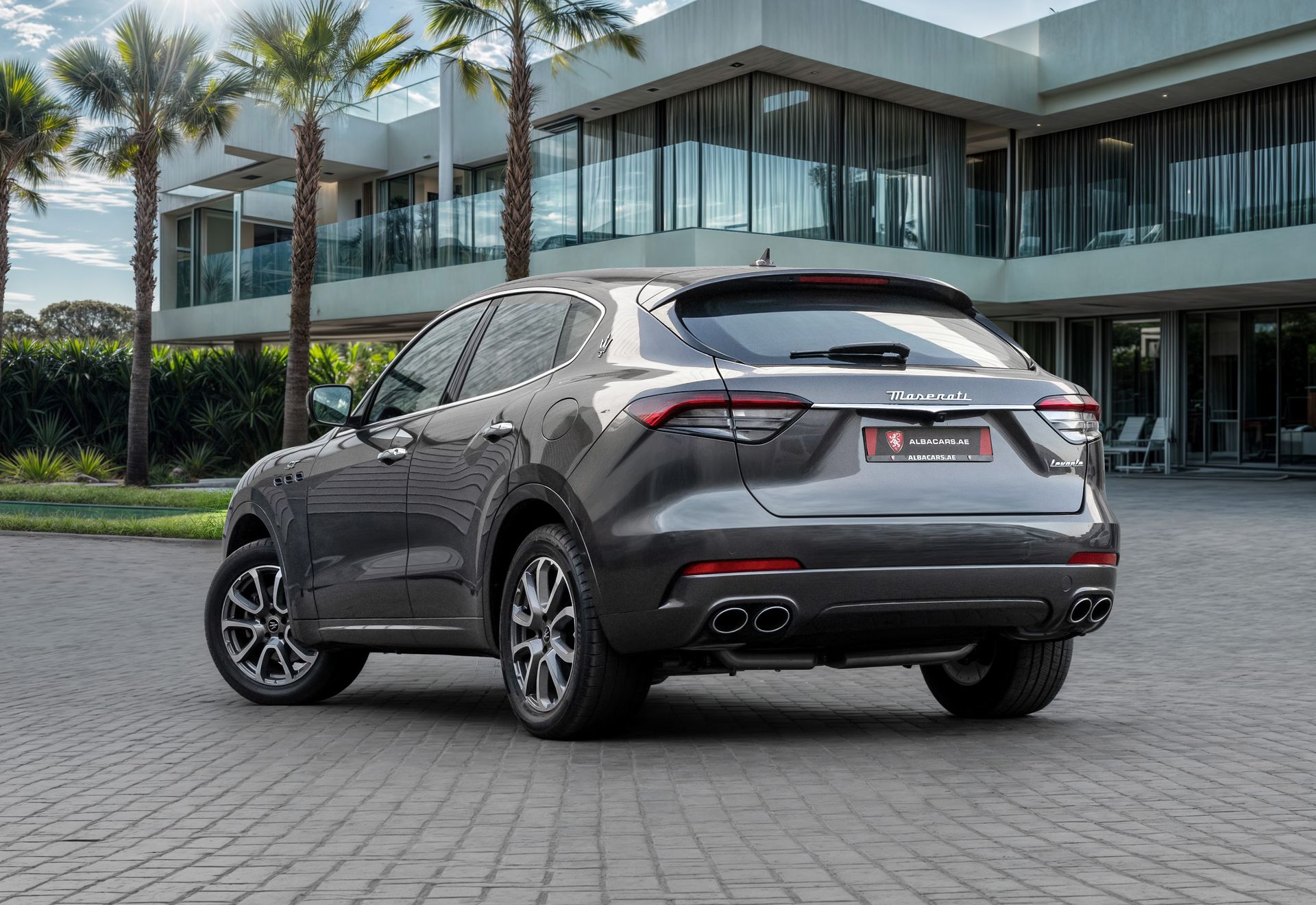 2022 Maserati Levante photo 3