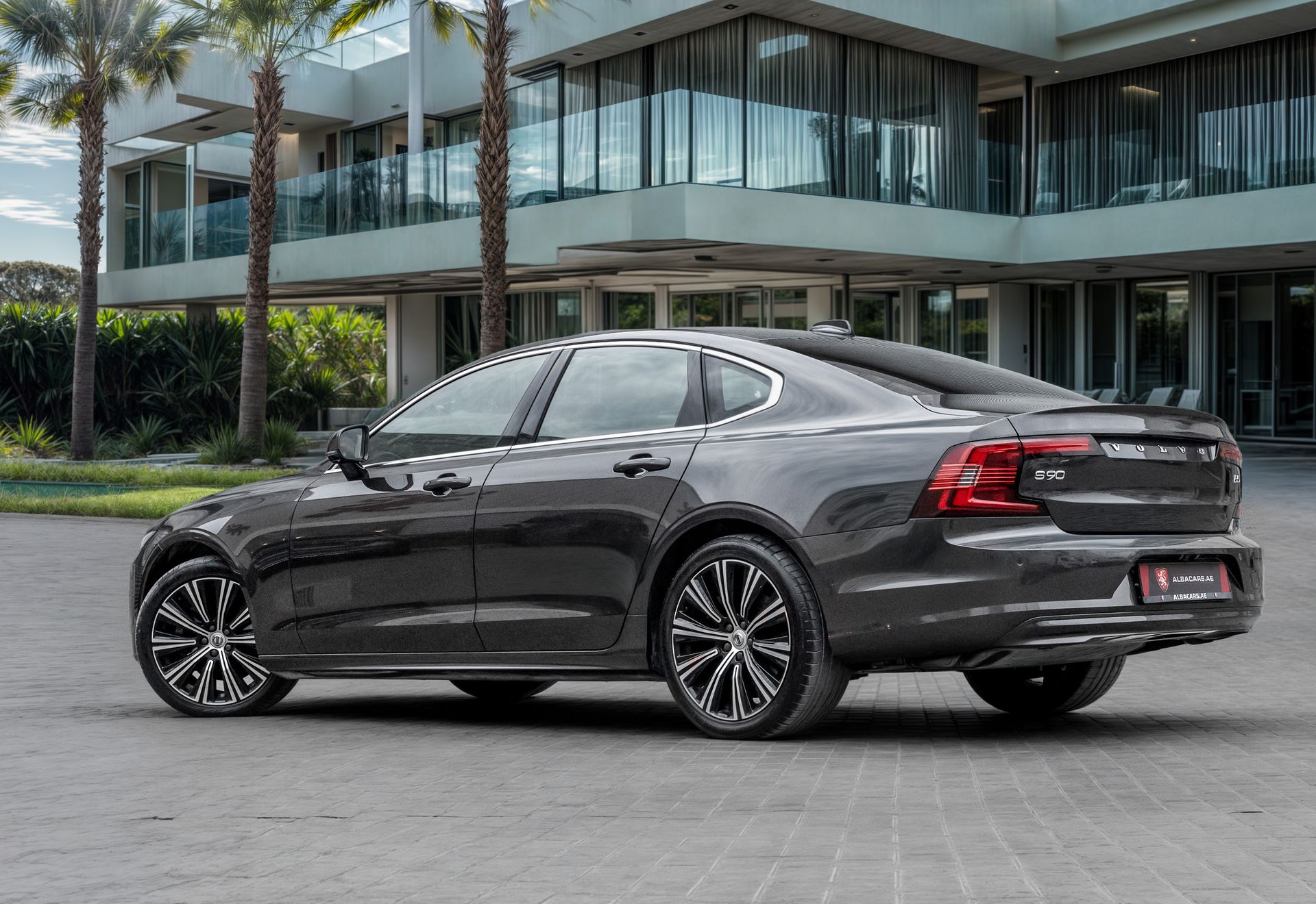 2023 Volvo S90 photo 3